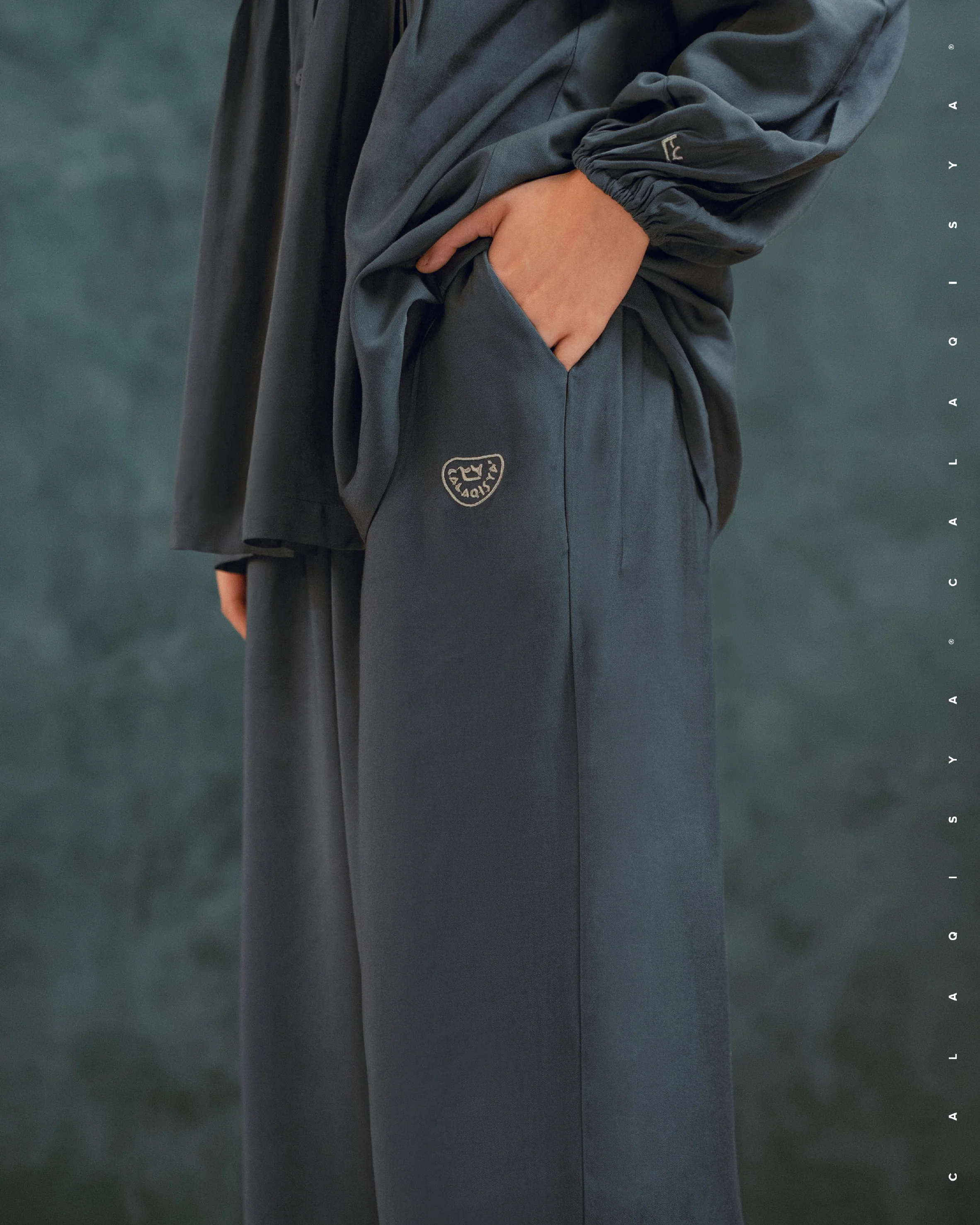 AKAAR PANTS IN ARCTIC SEAL - Image 3