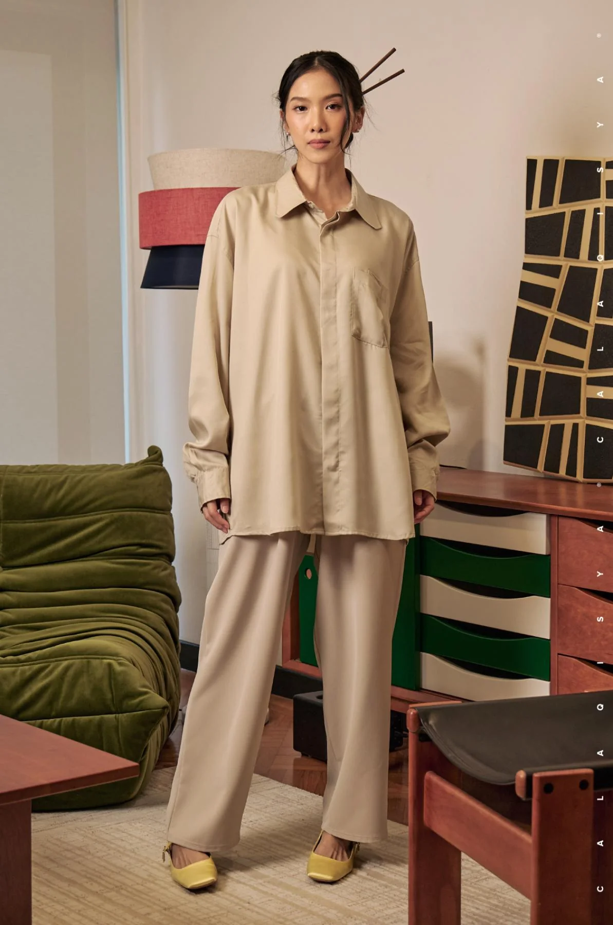 ASAL LOUNGE LOOSE SHIRT IN PISTACHIO SHELL - Image 2