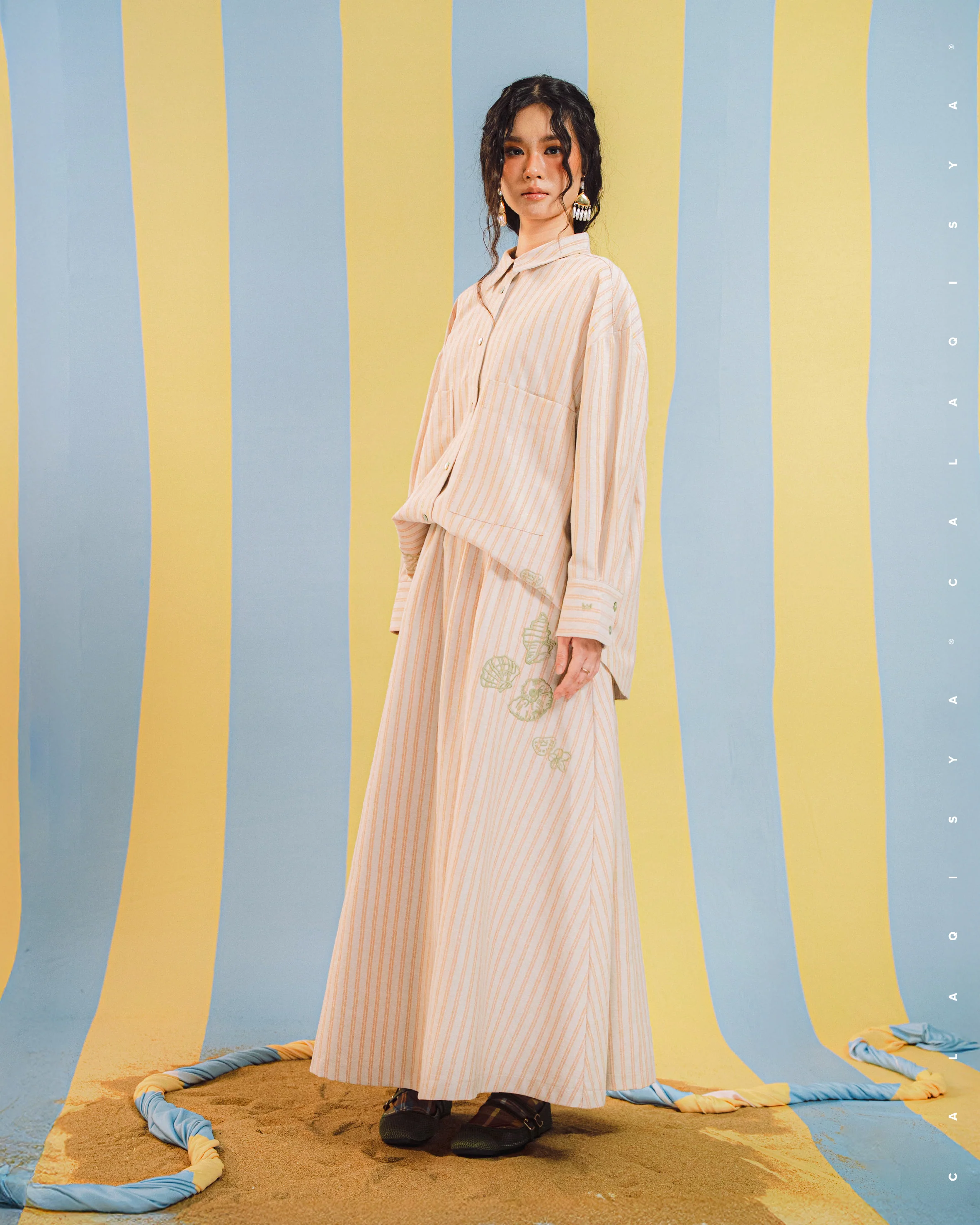 BAYU KAIL SKIRT IN CRYSTAL GREY - Image 3