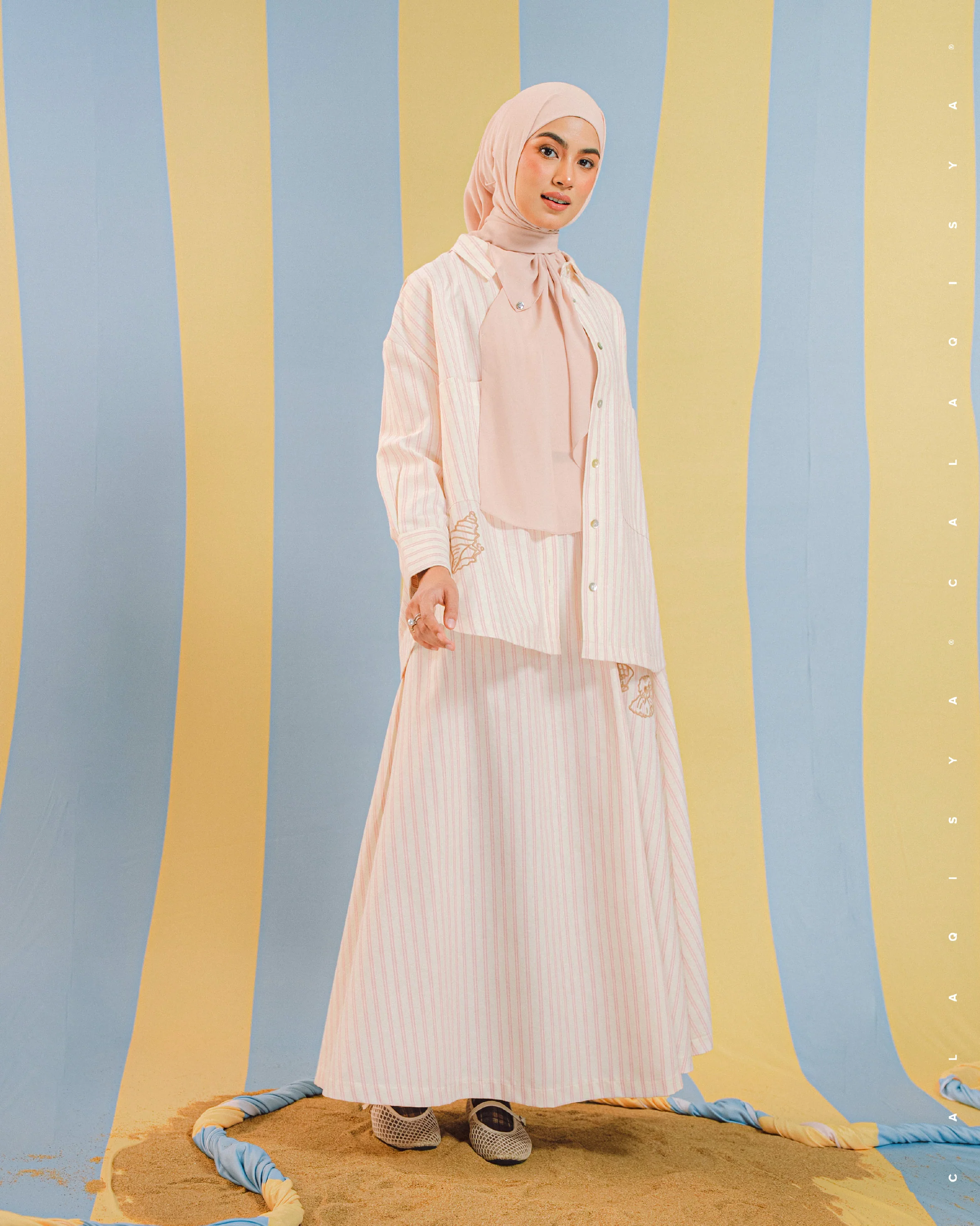BAYU KAIL TOP IN OFF WHITE - Image 3
