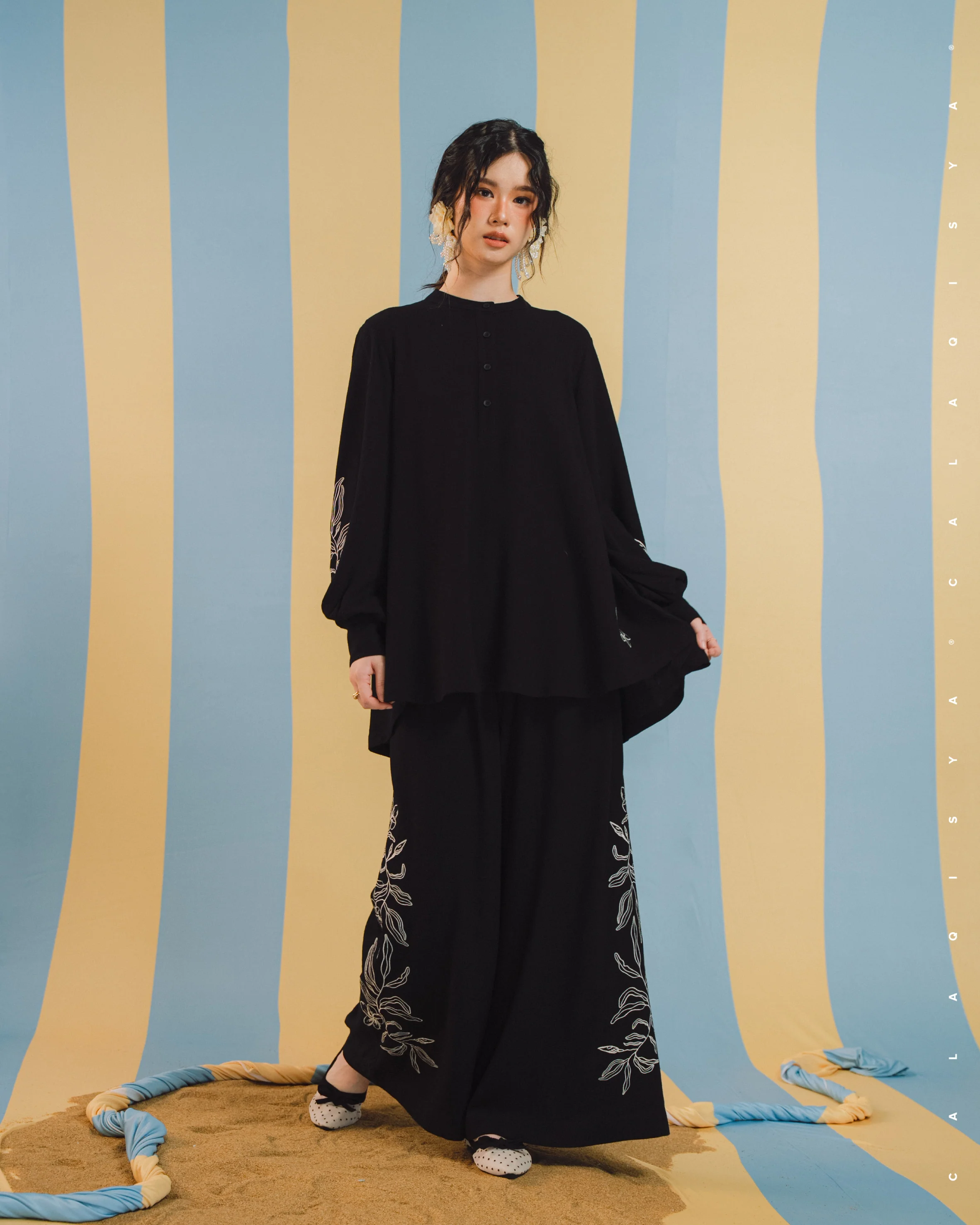 BAYU OMBAK TOP IN BLACK - Image 3