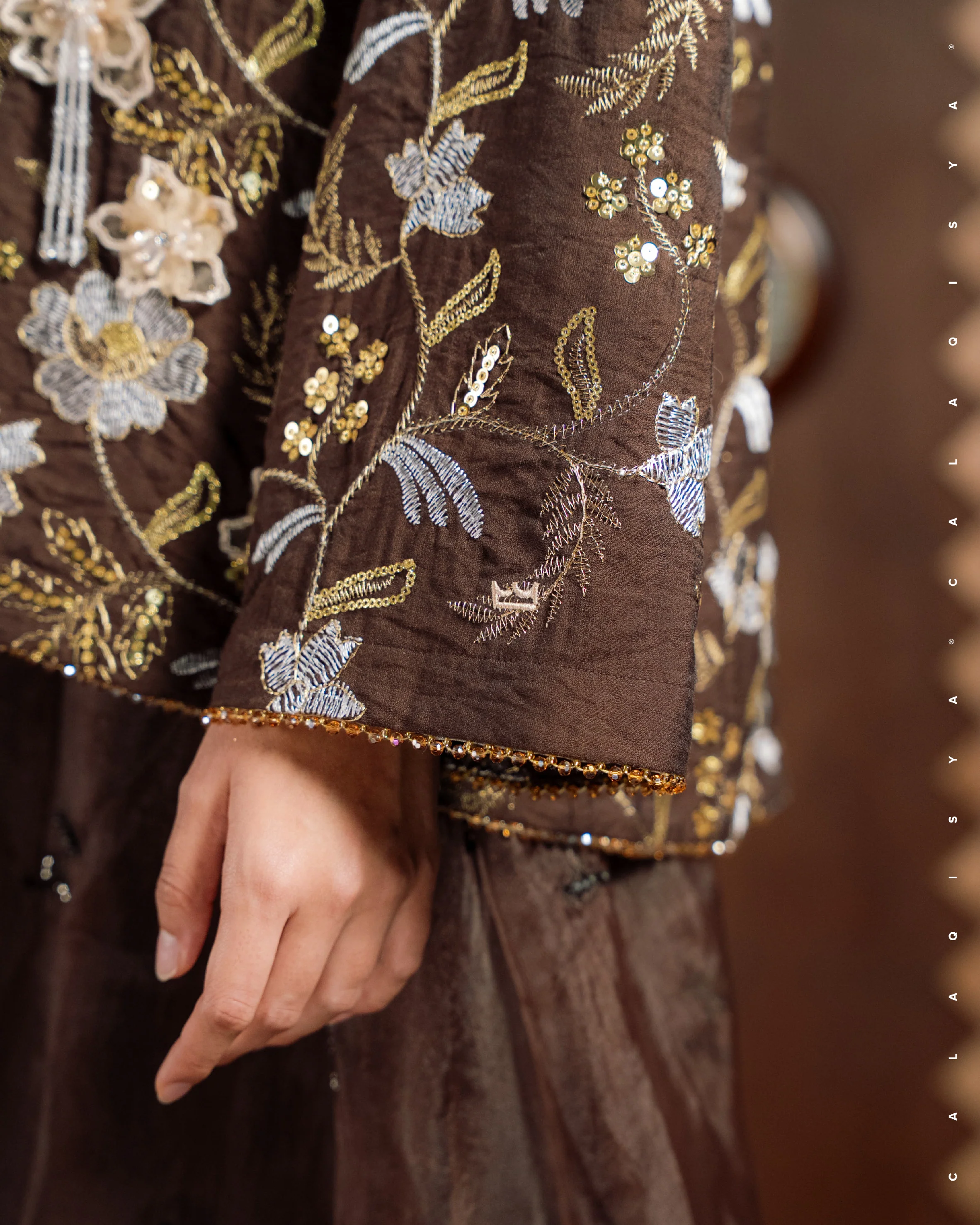 BURJ ARWEN IN CHICORY COFFEE - Image 3