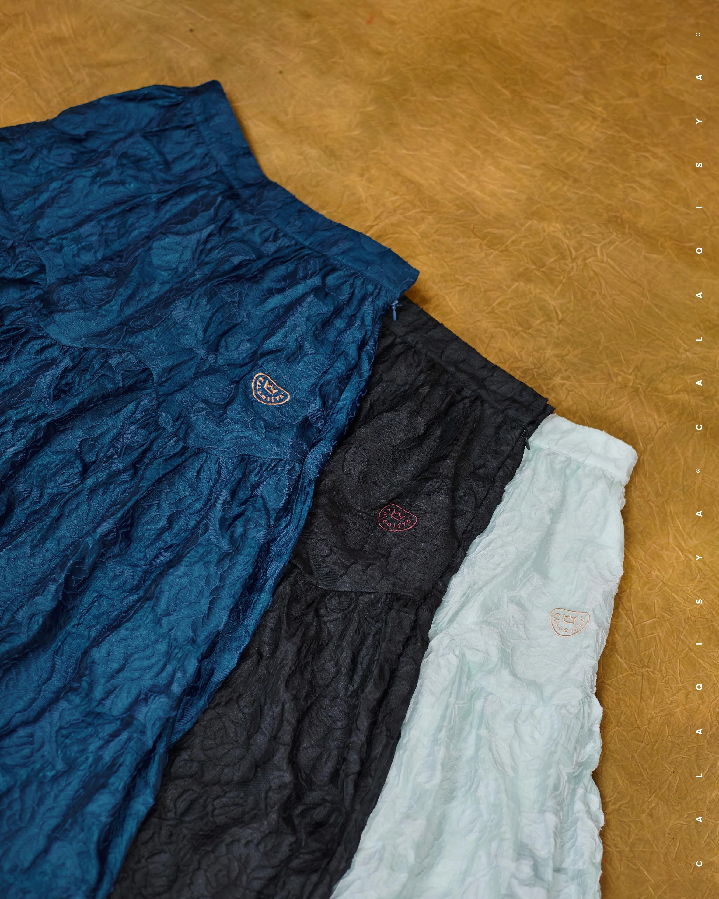 BURROW SKIRT IN SUMMER SHOWER (FULLY LINED) - Image 5