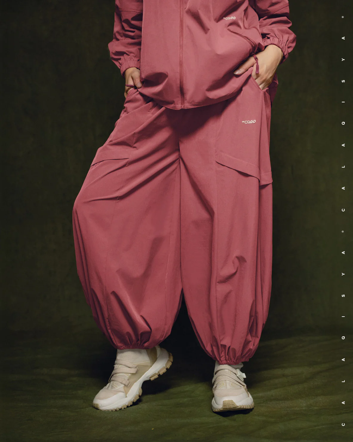 CQ GO : DEUCE PANTS 2.0 IN DESERT ROSE
