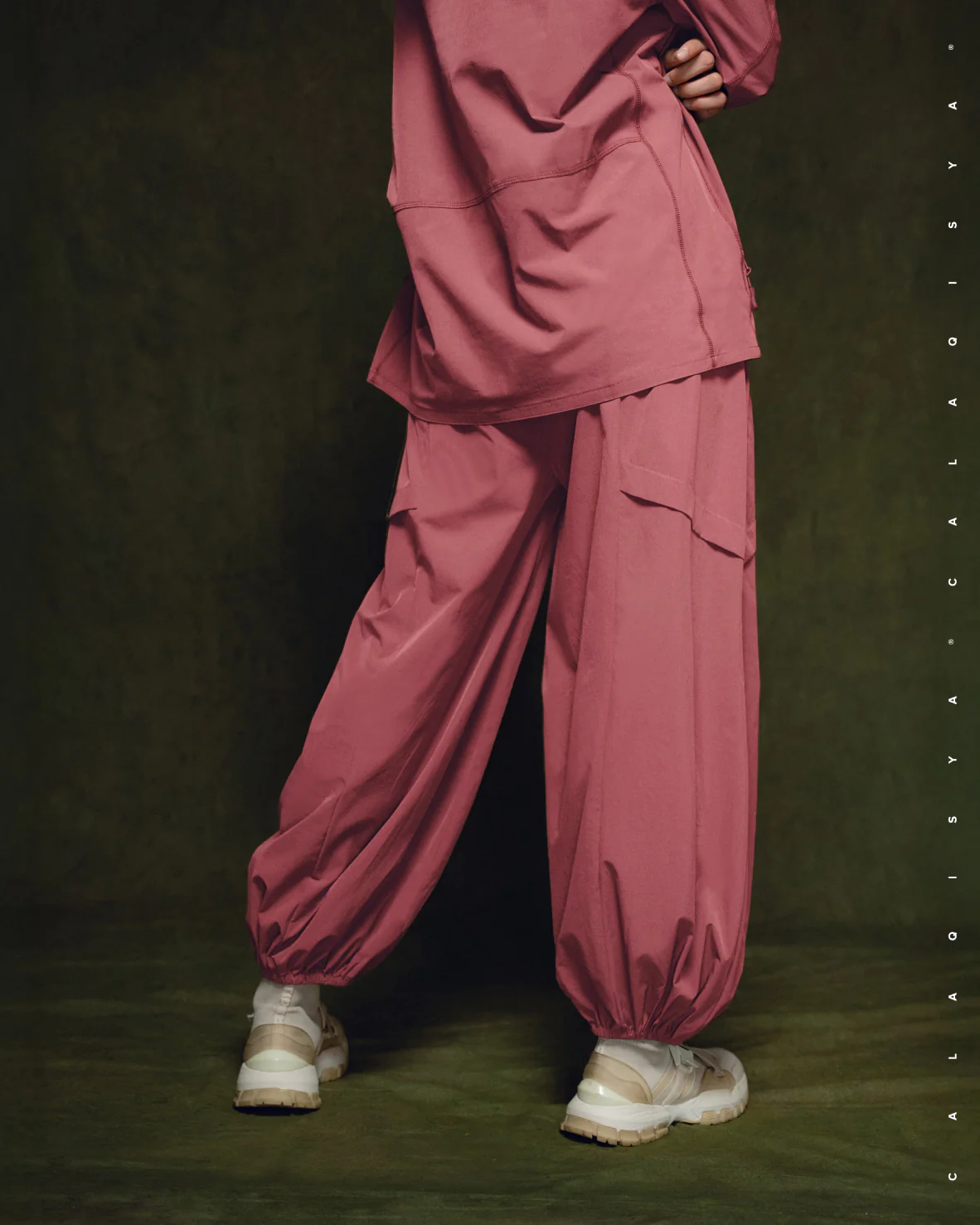 CQ GO : DEUCE PANTS 2.0 IN DESERT ROSE - Image 2