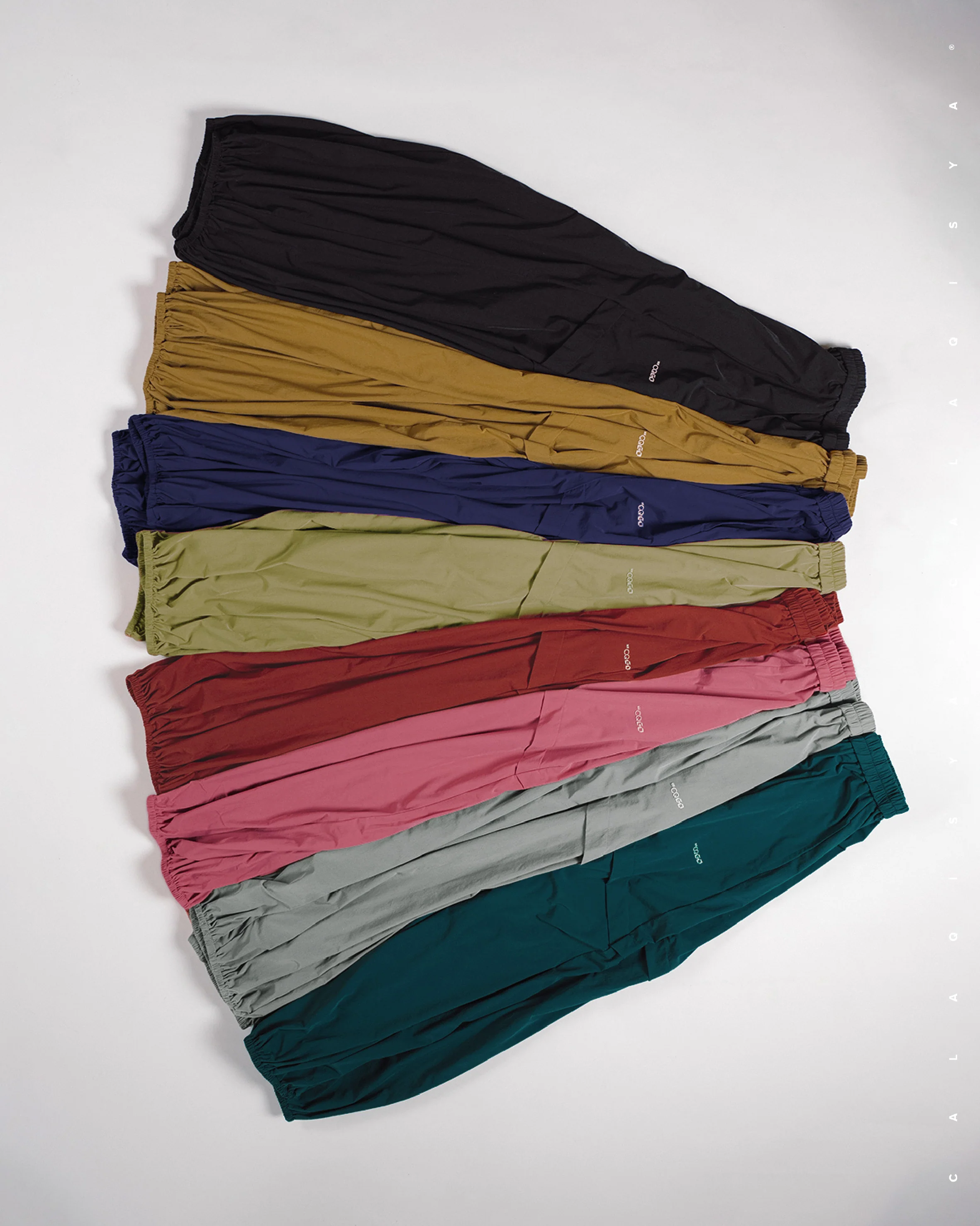 CQ GO : DEUCE PANTS 2.0 IN ECLIPSE - Image 4