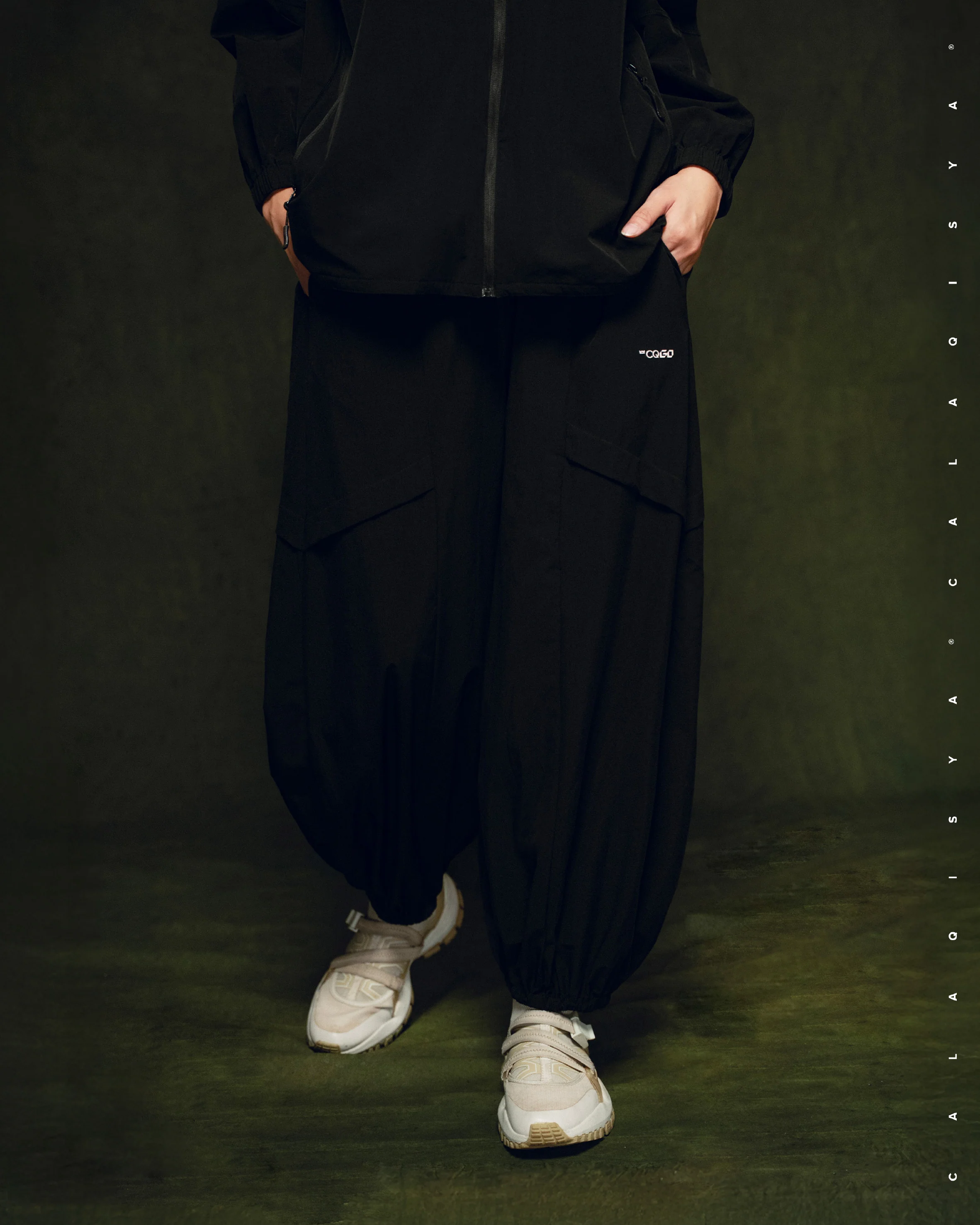 CQ GO : DEUCE PANTS 2.0 IN BLACK