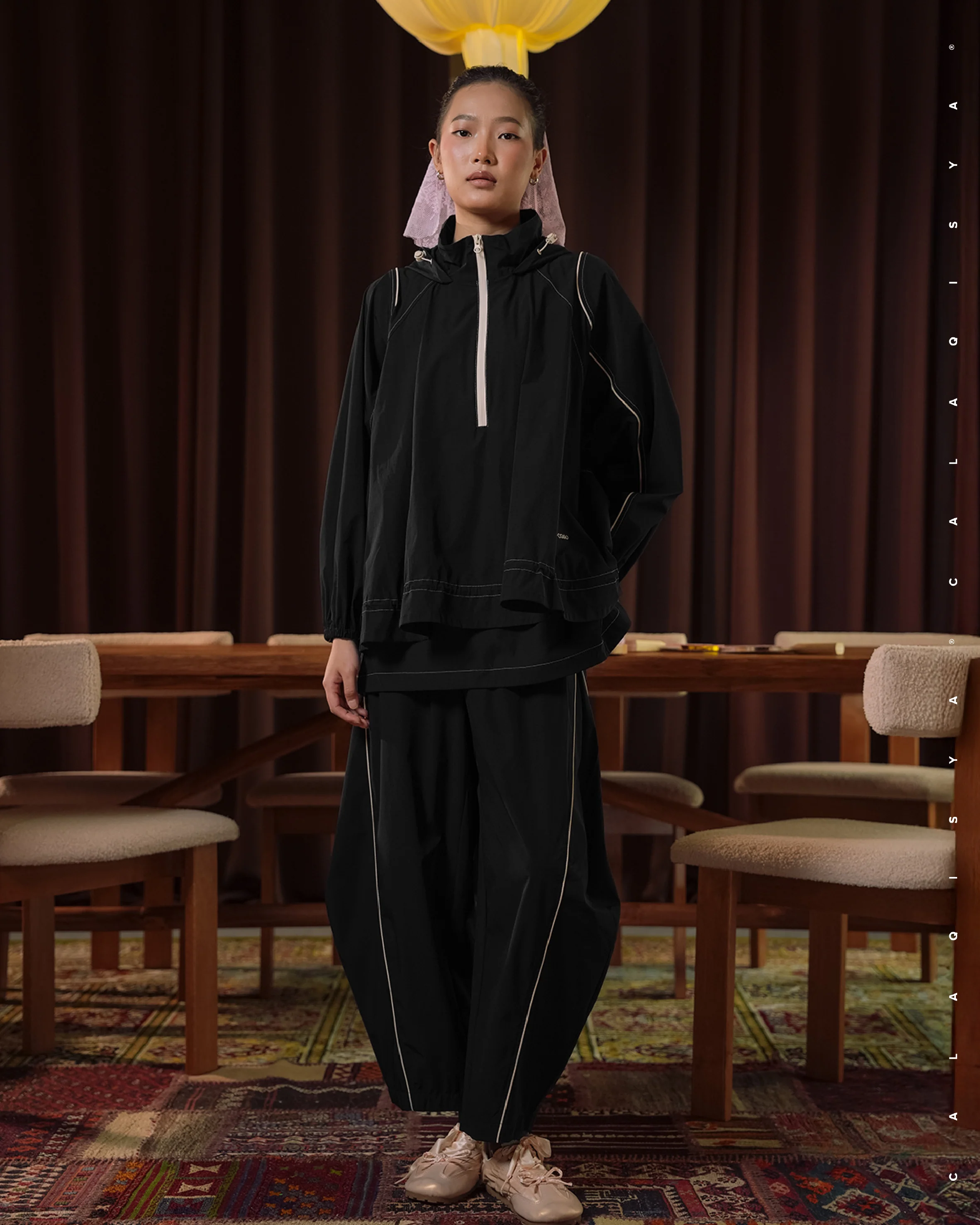 CQ GO RUFFLE PARKA IN BLACK - Image 2