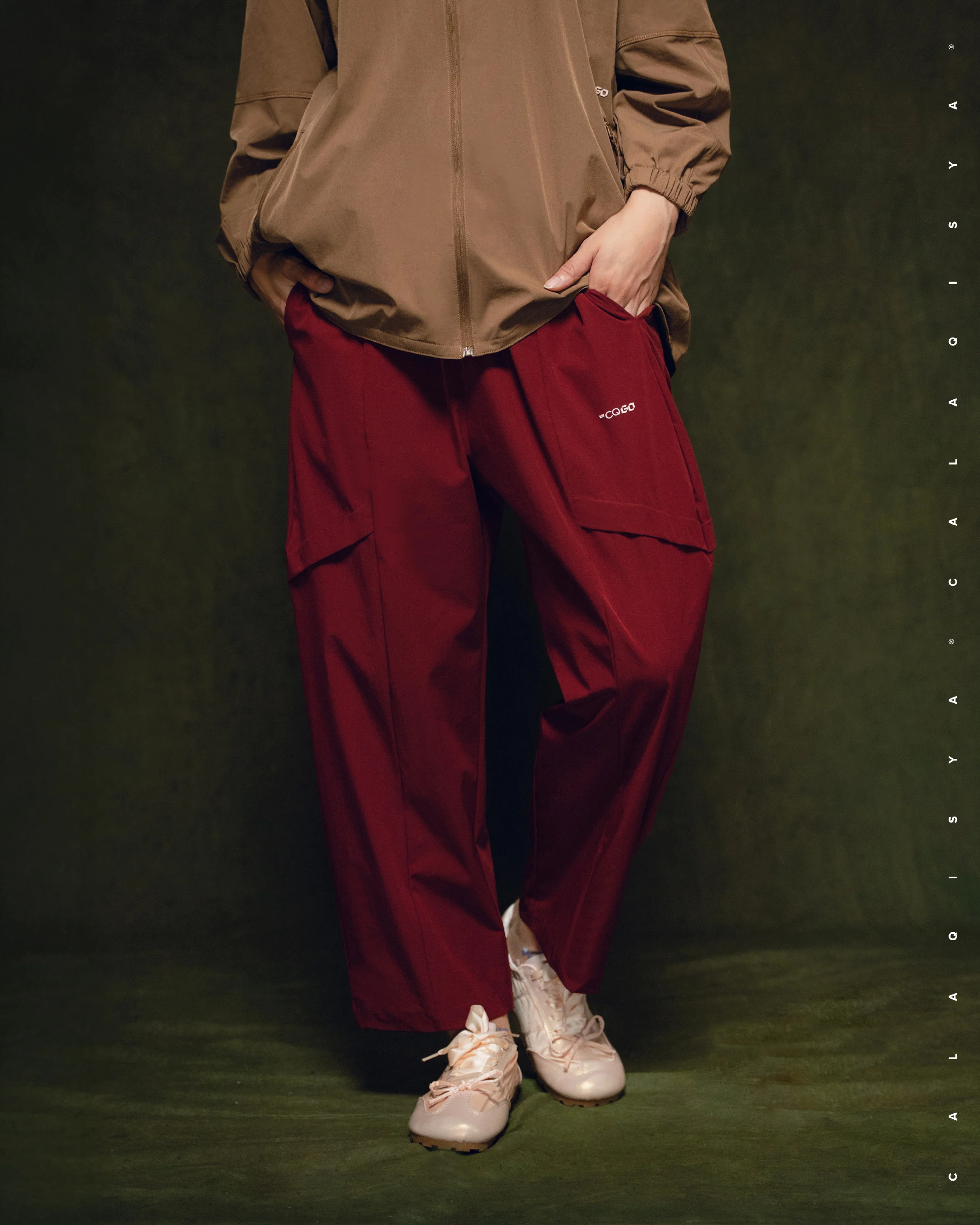 CQ GO WALK TAPERED PANTS IN CABERNET