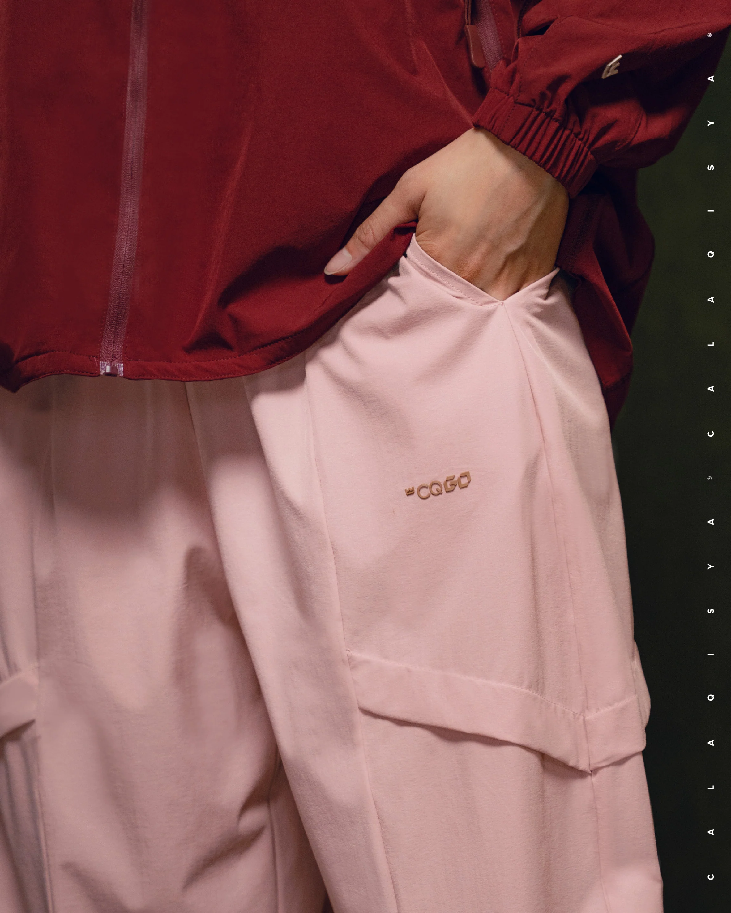 CQ GO : WALK TAPERED PANTS IN ROSY TOUCH - Image 3