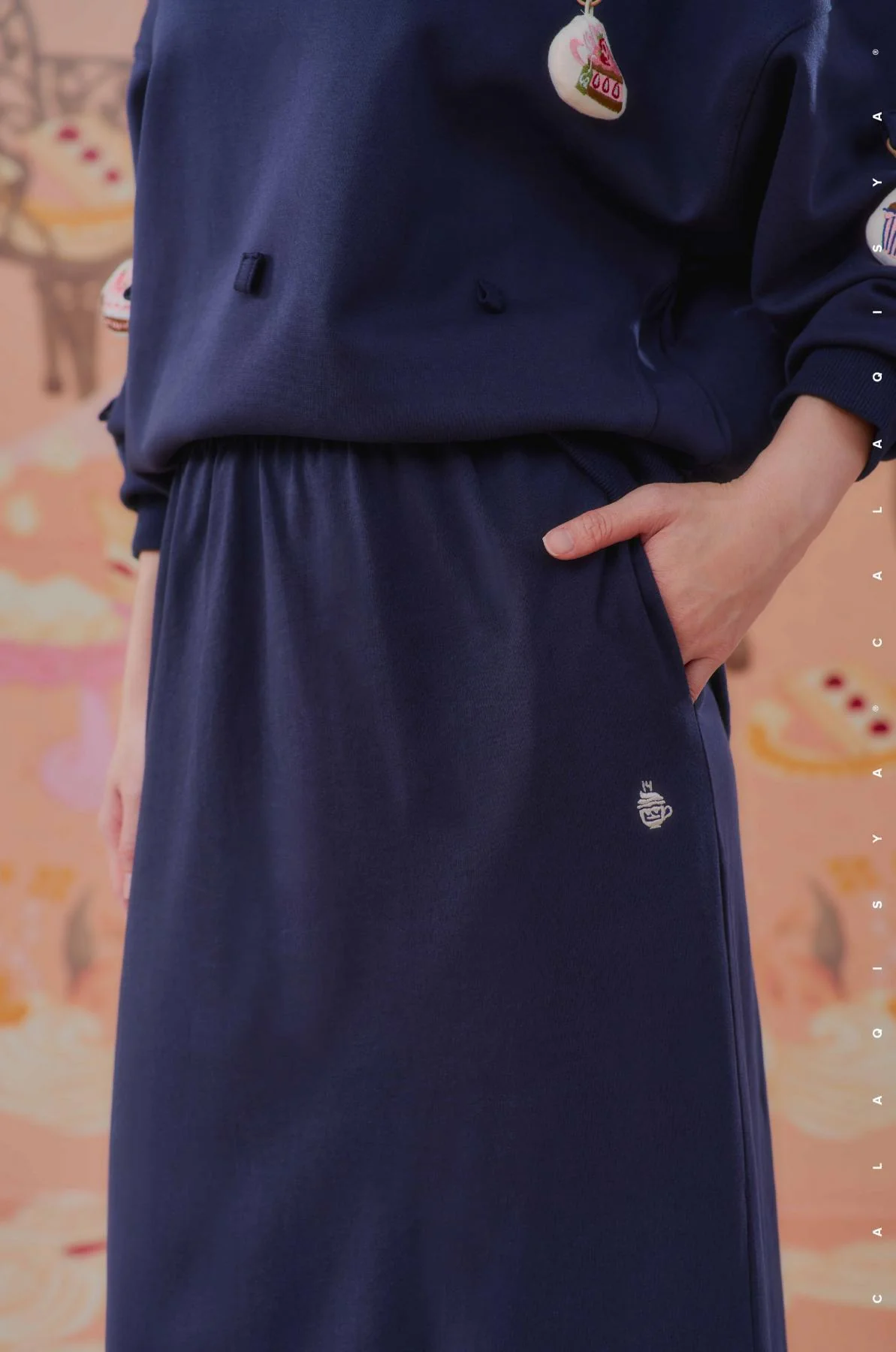 CQ TURNS 14 DDAY BREATHE STRAIGHT SKIRT IN BLUE BLACK - Image 3