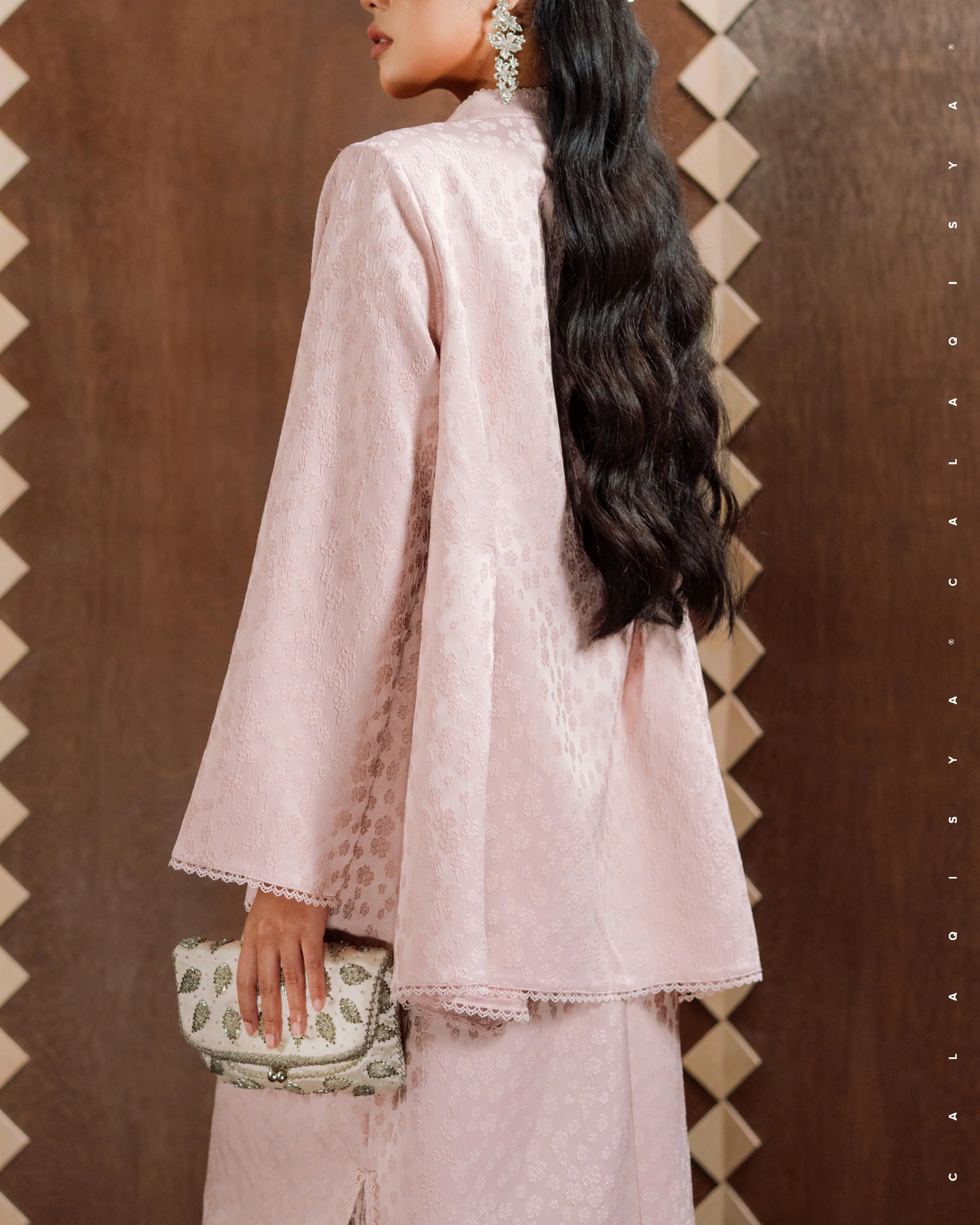 AMARI IN SEASHELL PINK - Image 3