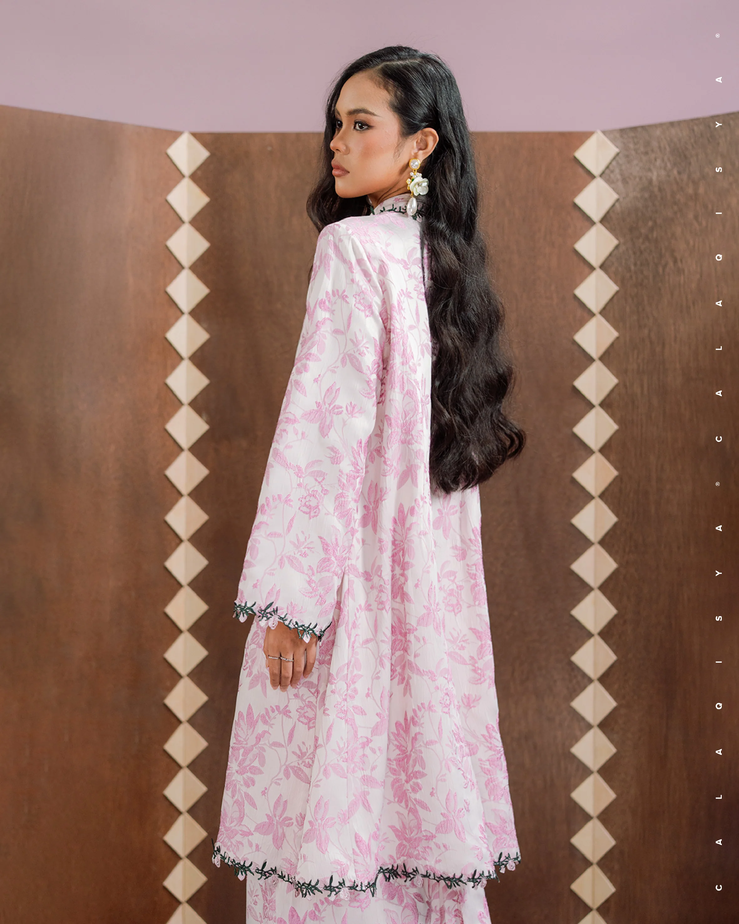EMBUN IN PINK FROSTING - Image 3