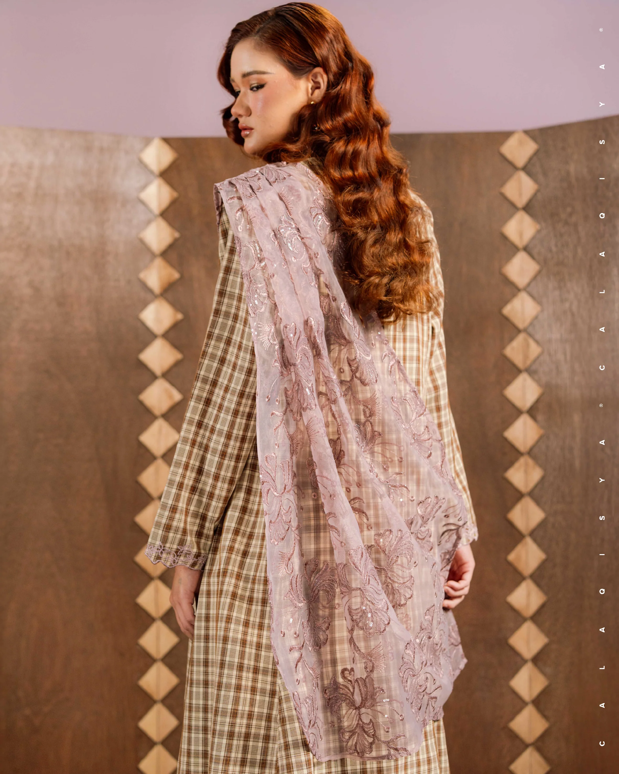 IVY SELENDANG IN WISTFUL MAUVE - Image 3