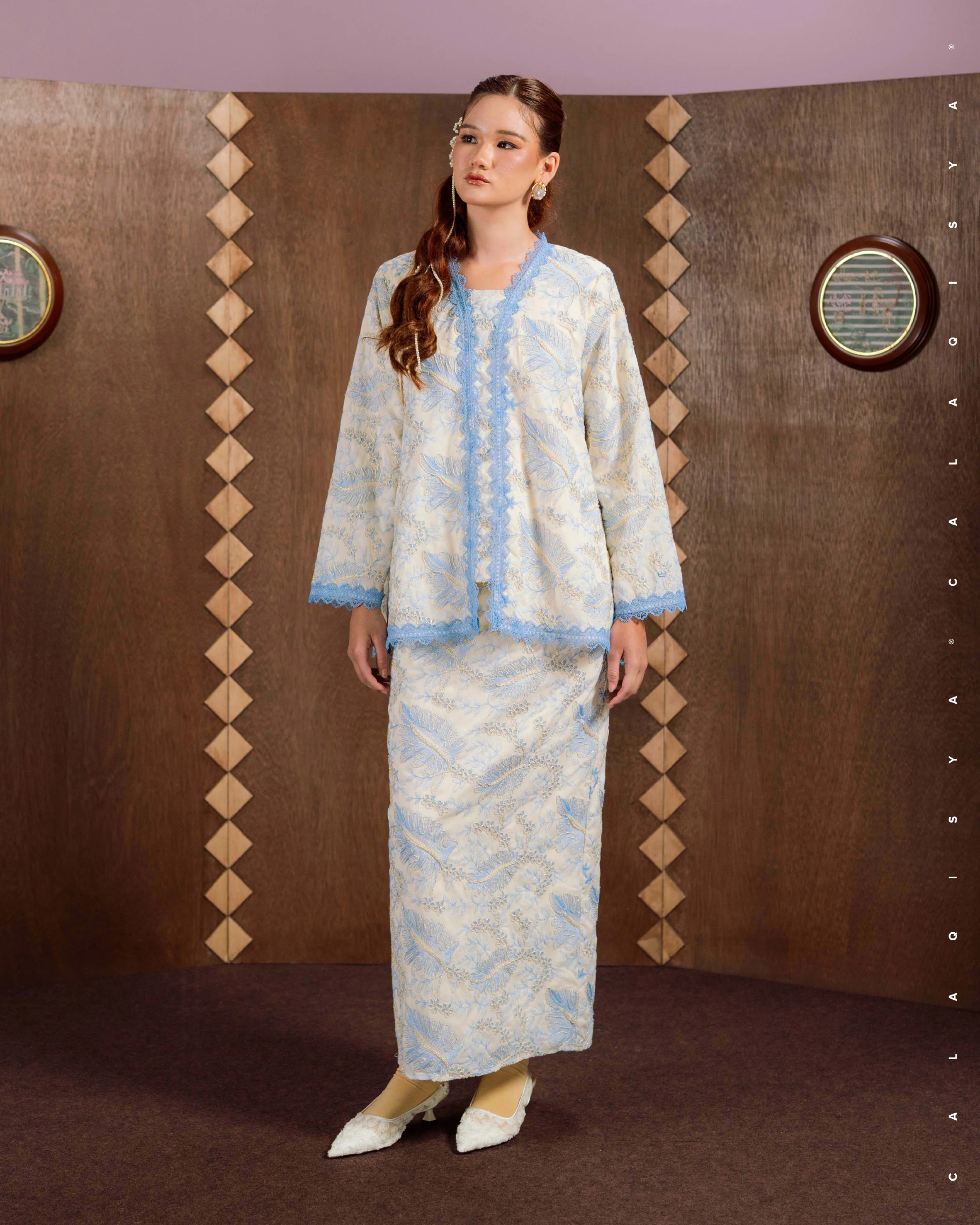 JUITA IN CHAMBRAY BLUE (FULLY LINED) - Image 3