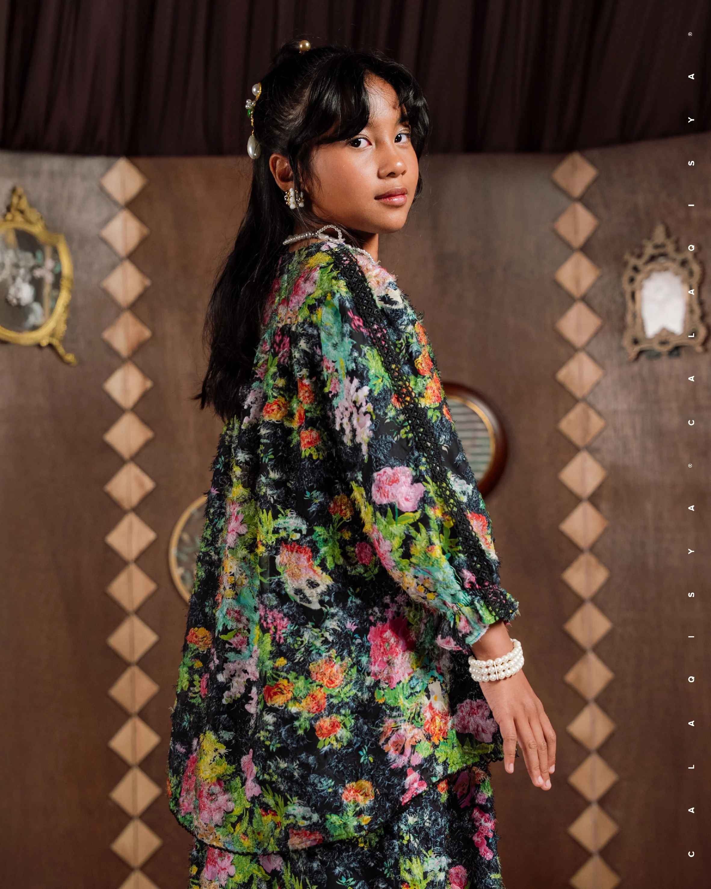 LUNE KIDS IN BLACK - Image 3