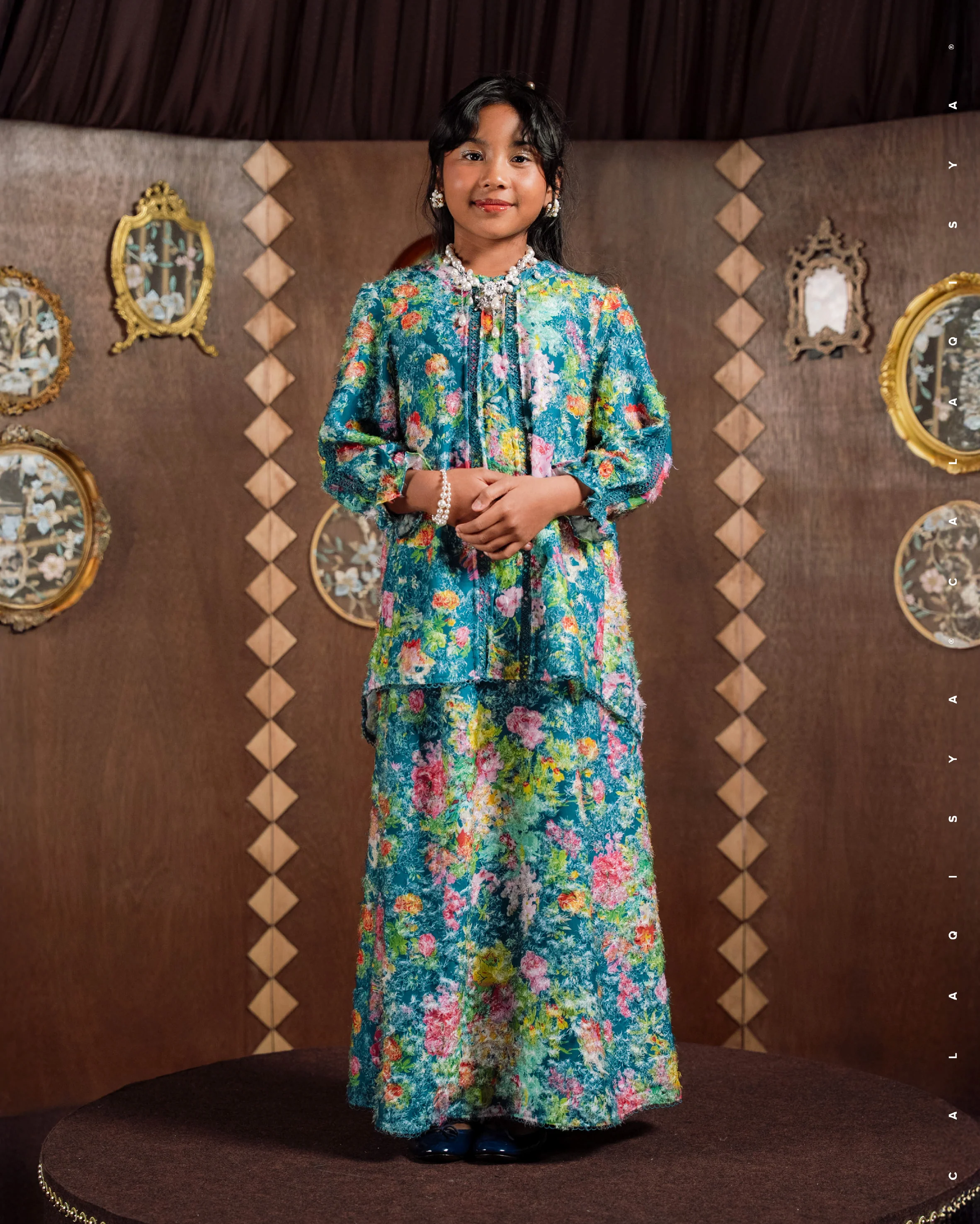 LUNE KIDS IN MIDNIGHT NAVY