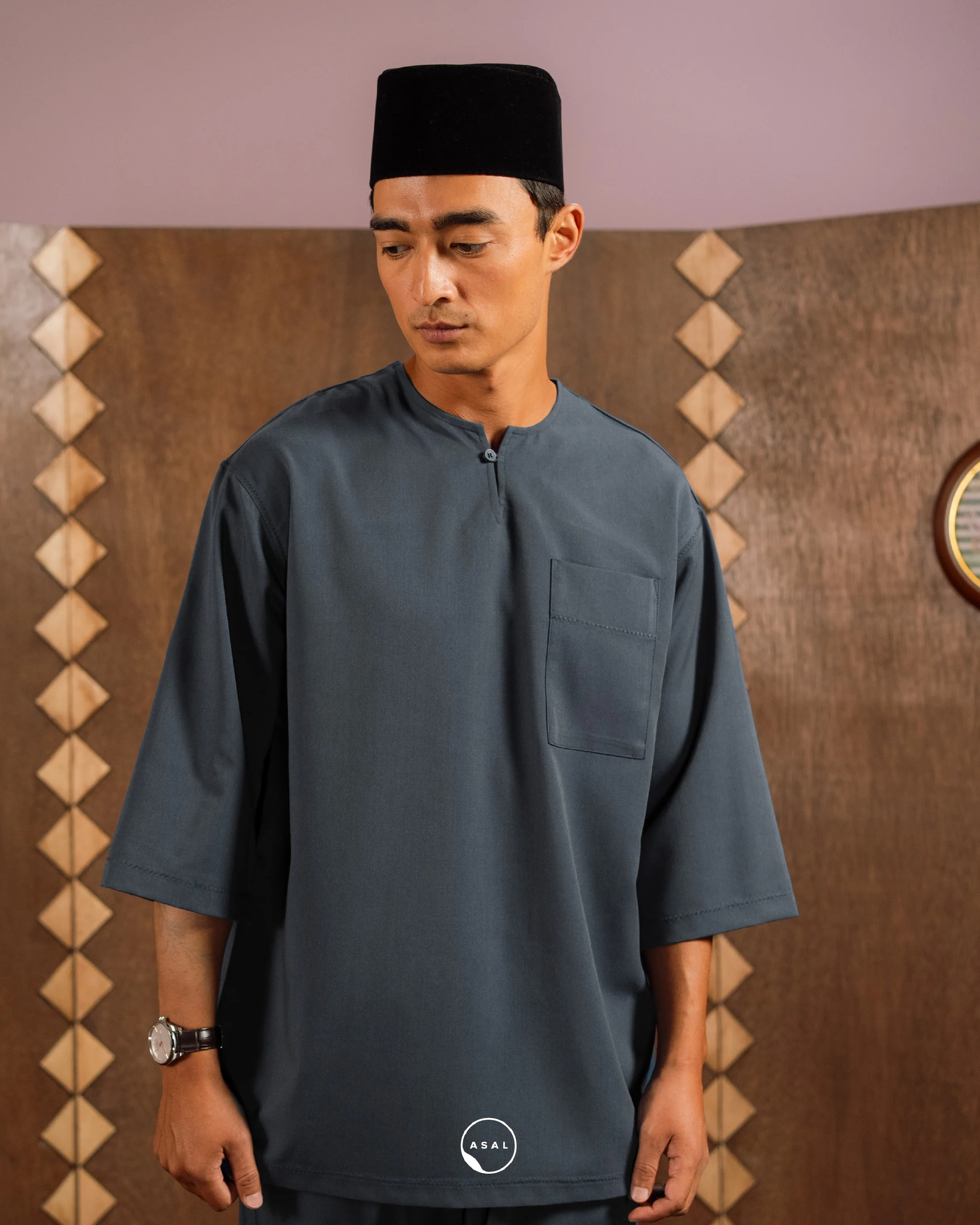 NARA IN DARK SLATE