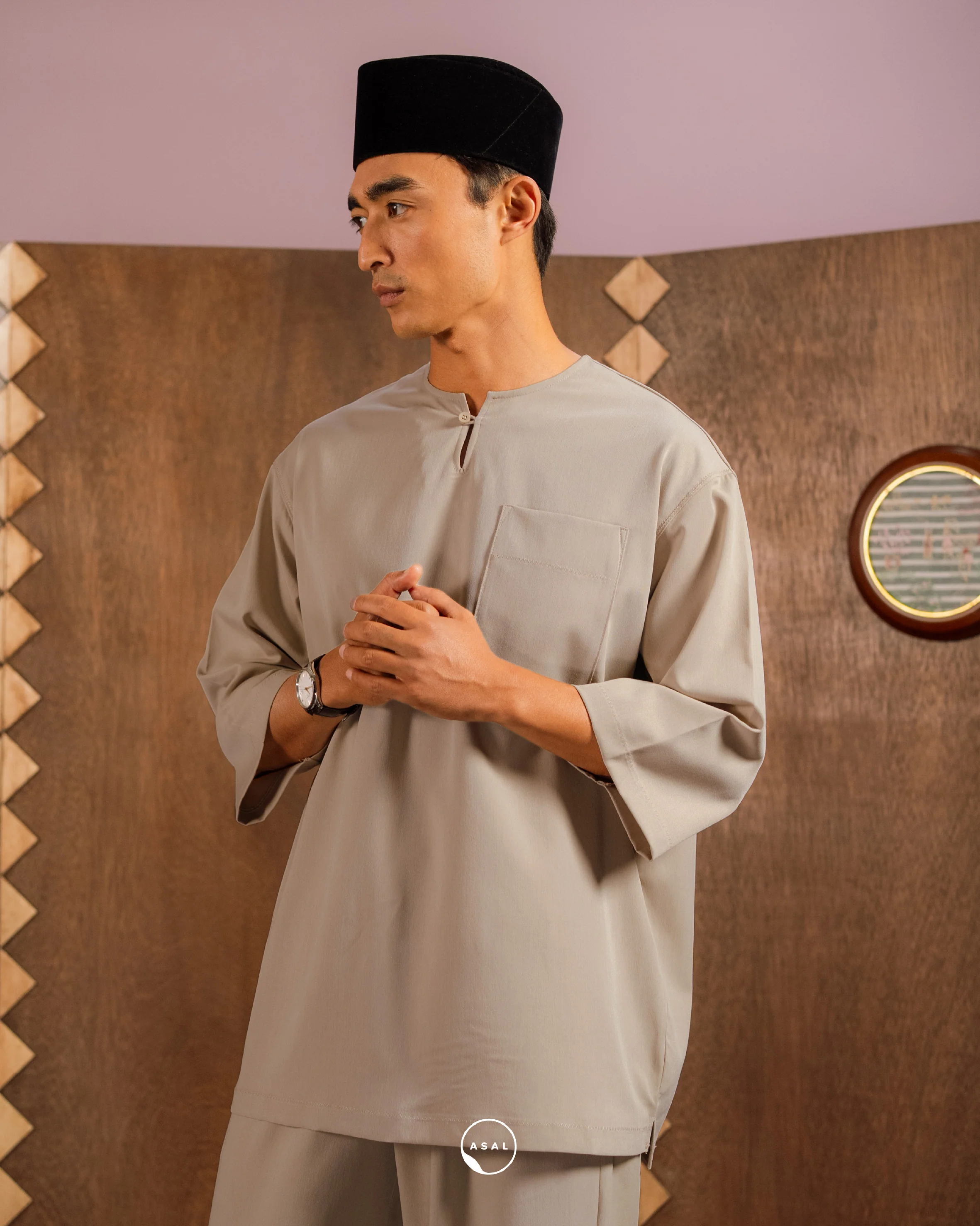 NARA IN SHIFTING SAND - Image 2