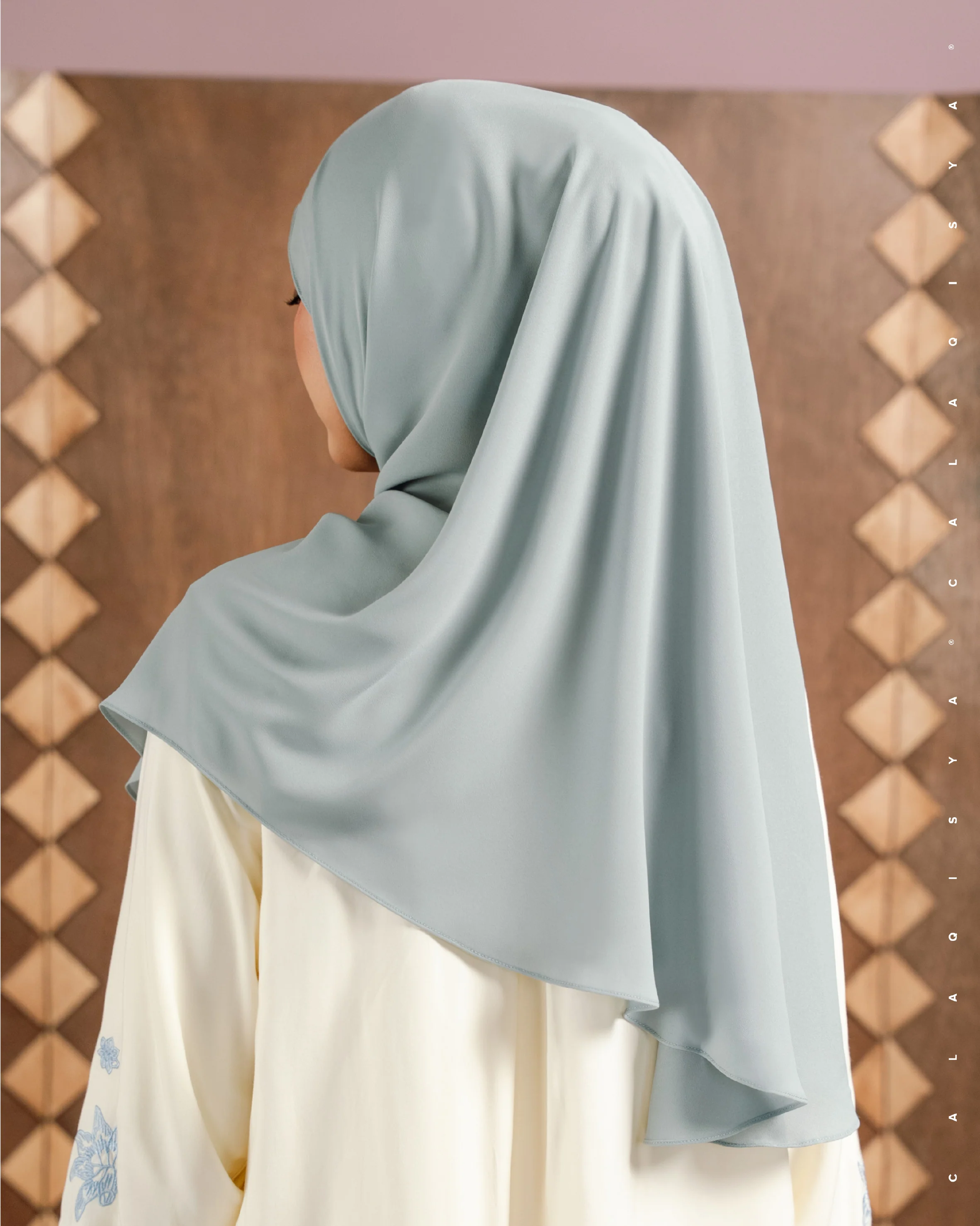 DANIAH CURVE UNDERCHIN IN BELGIAN BLOCK - Image 2
