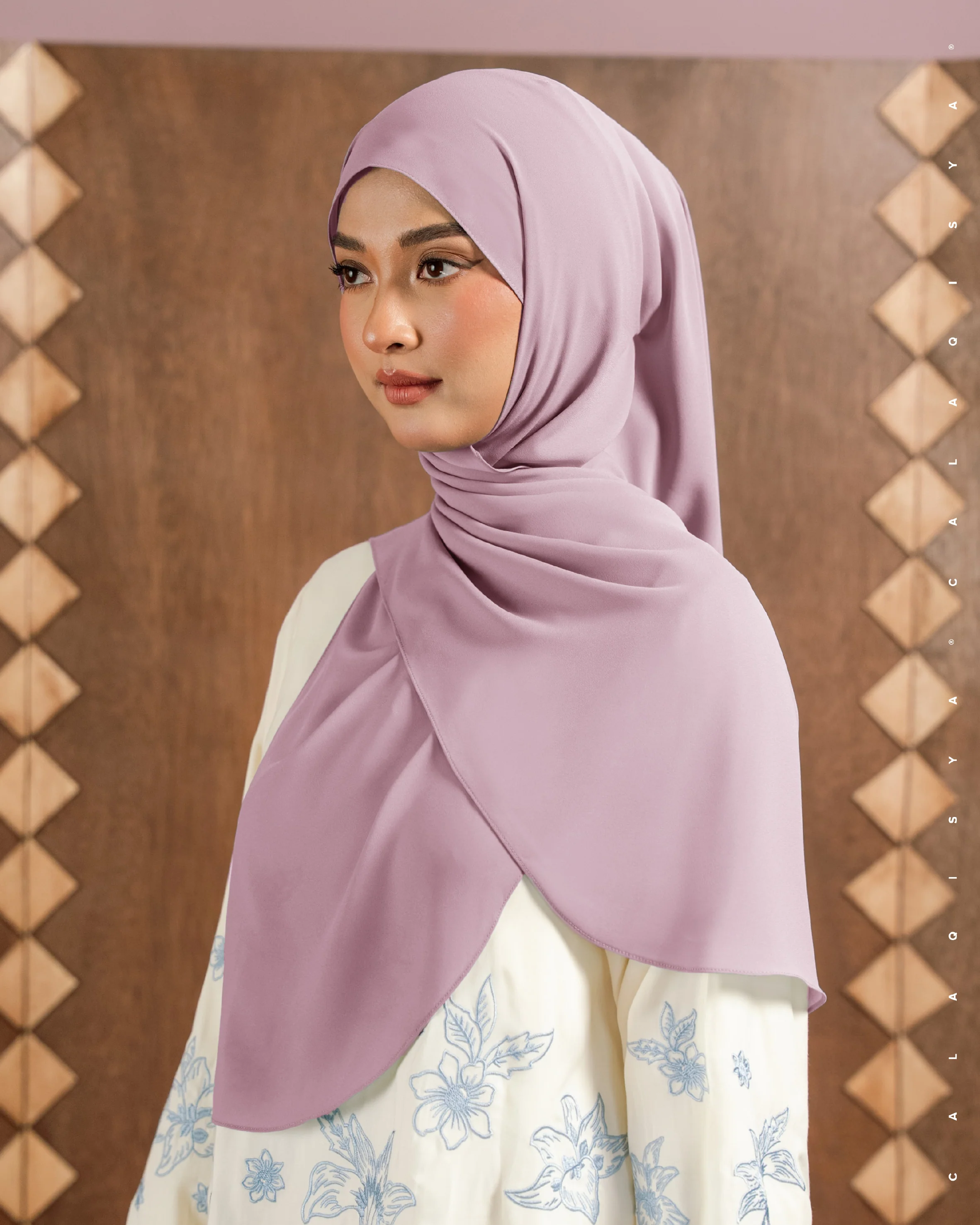 DANIAH CURVE UNDERCHIN IN ORCHID HAZE