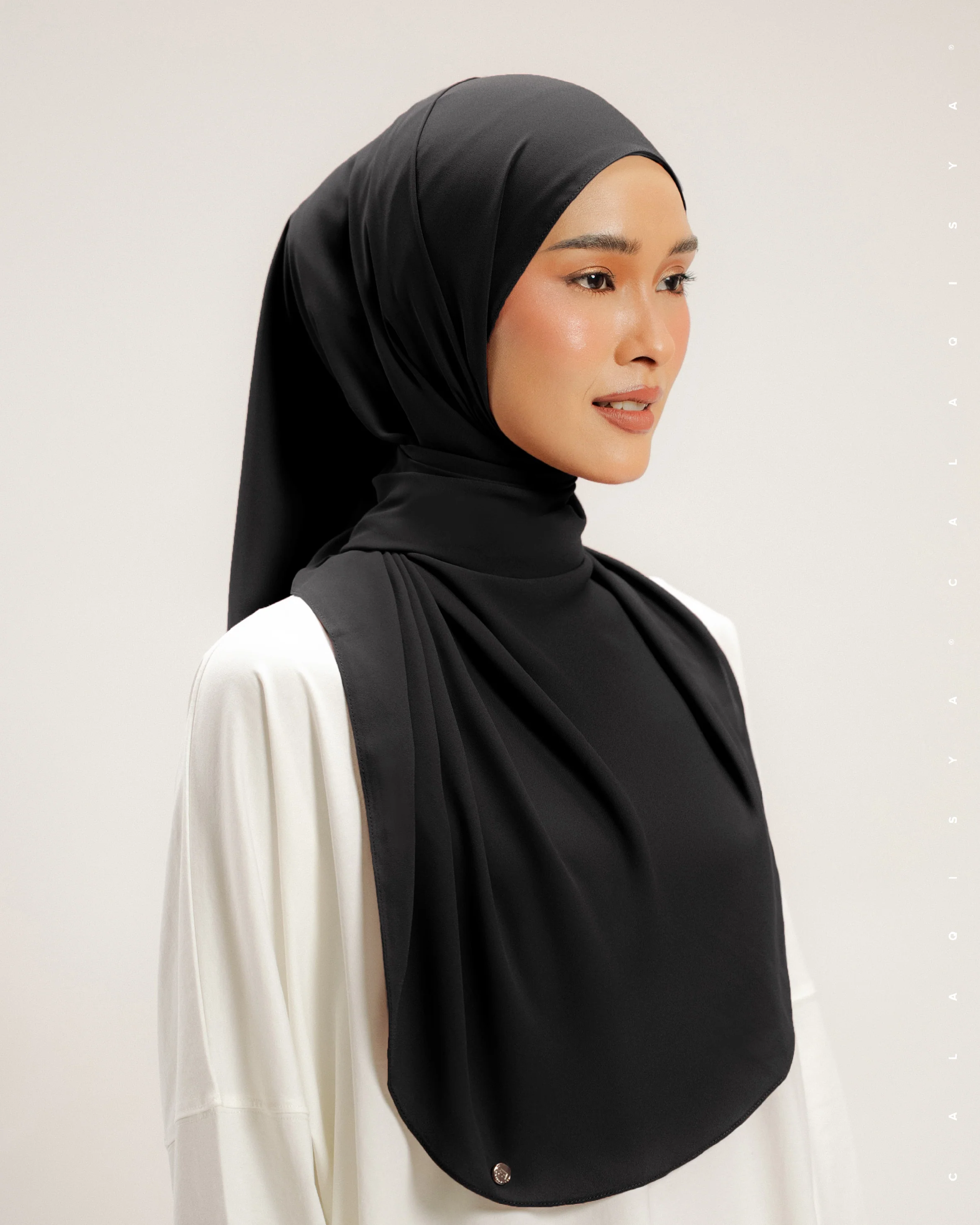 DANIAH SHAWL 2.0 IN BLACK