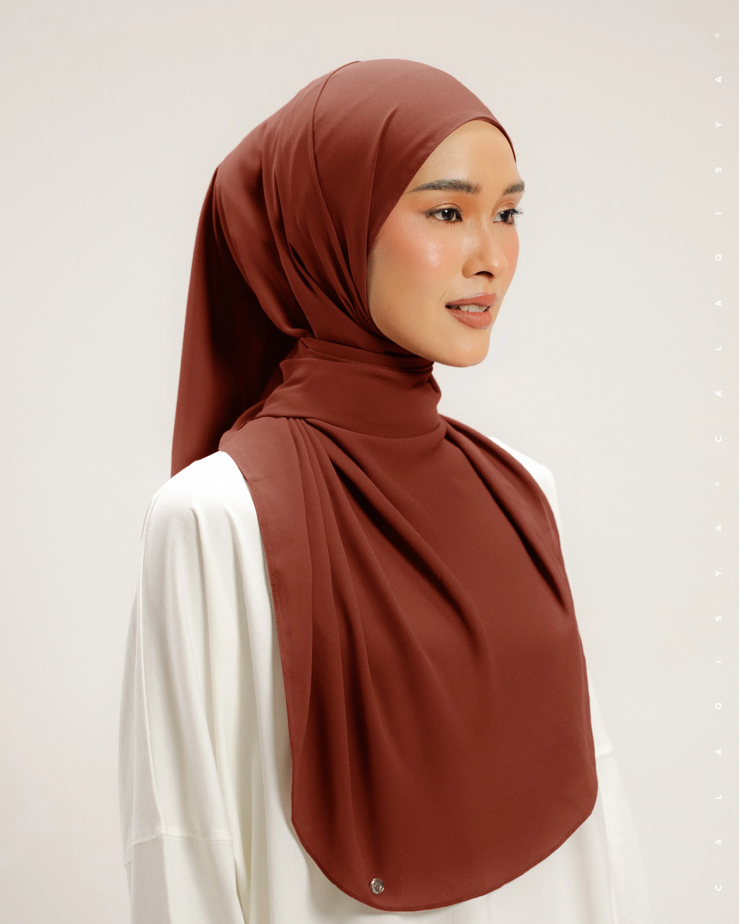 DANIAH SHAWL 2.0 IN CHERRY MAHOGANY