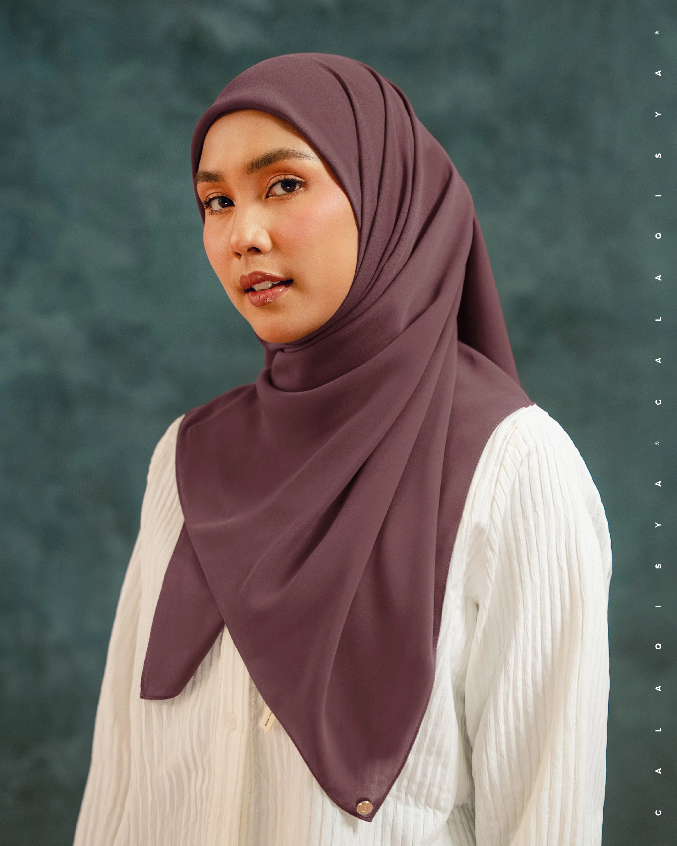 DANIAH SQUARE 2.0 IN CATAWBA GRAPE