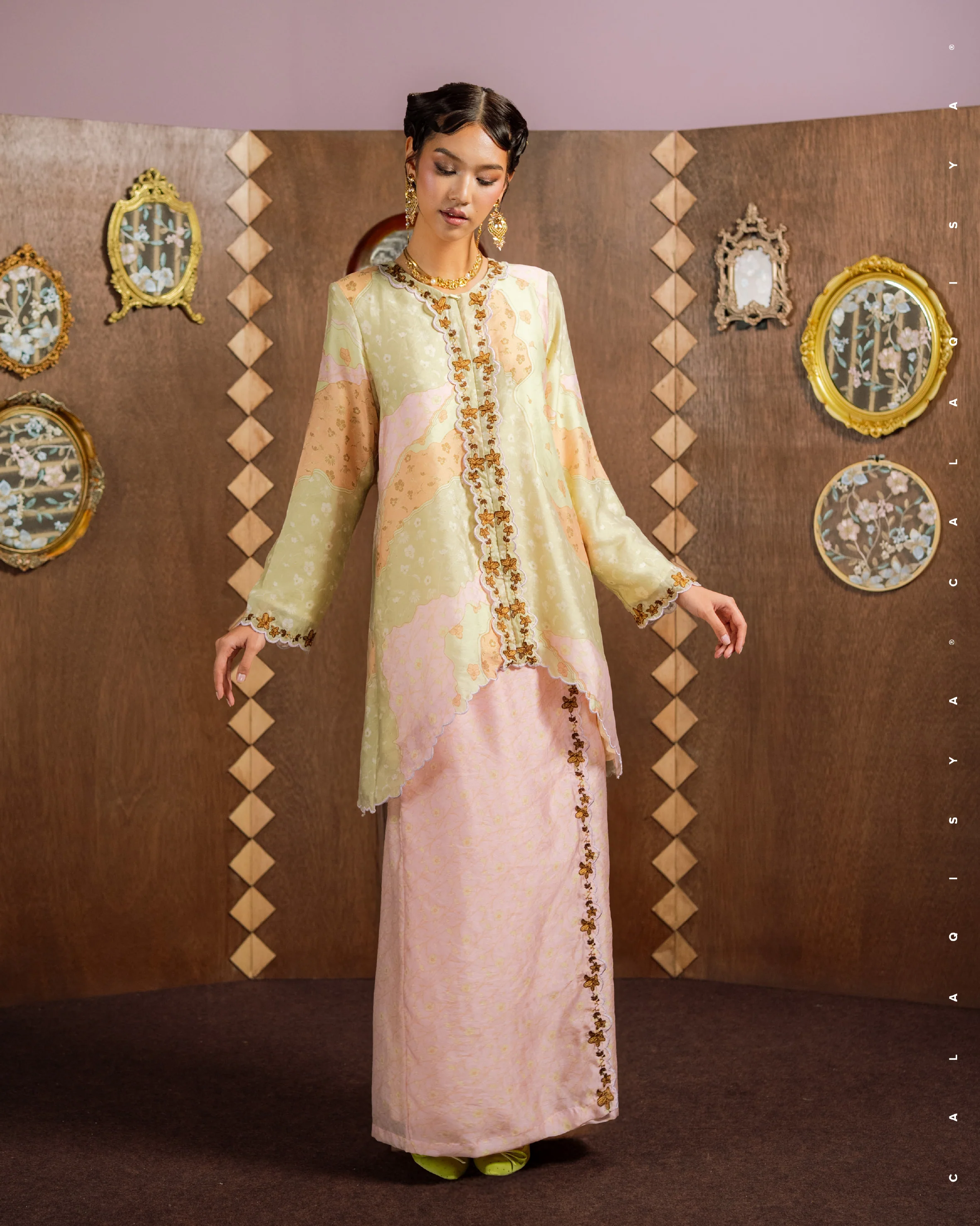 DUNYA IN ICY PINK