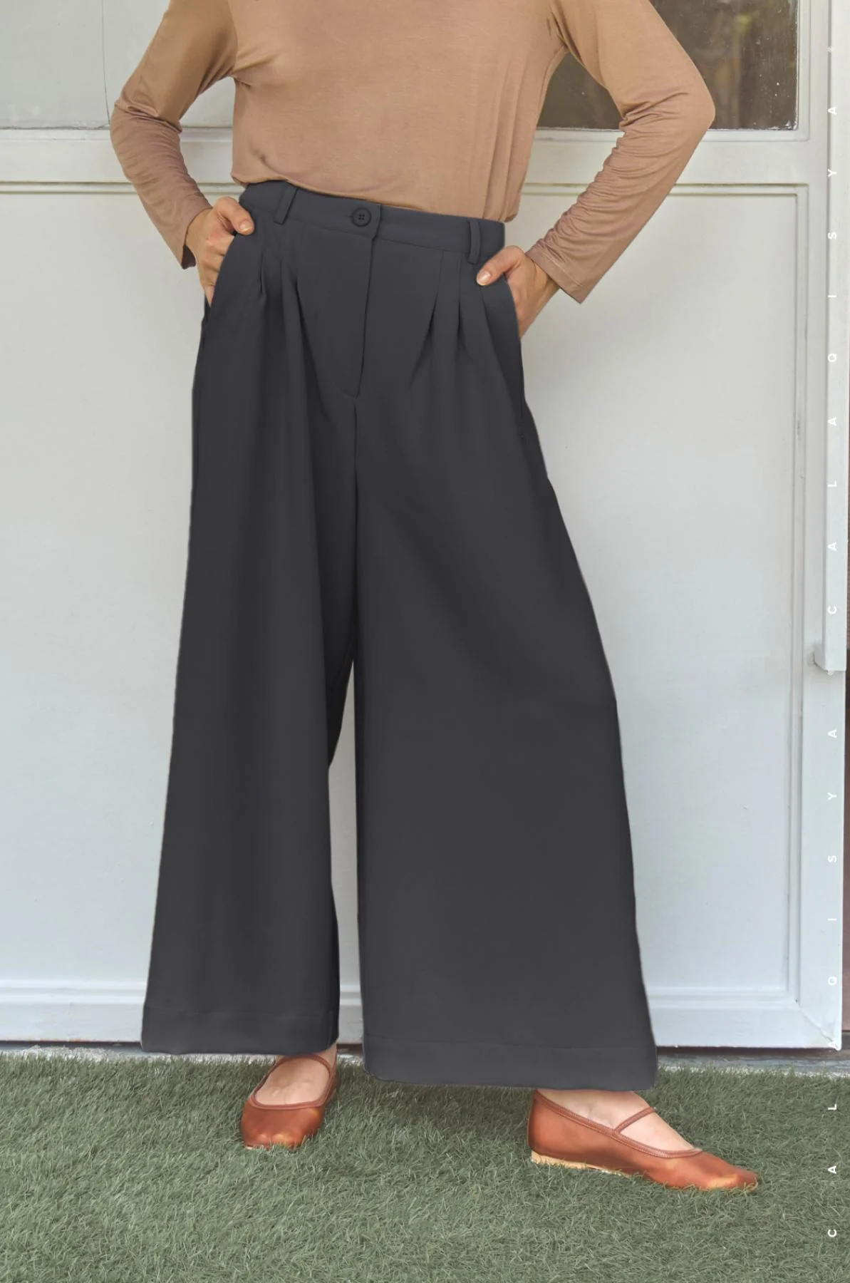 ELSIE PANTS IN GRAPHITE
