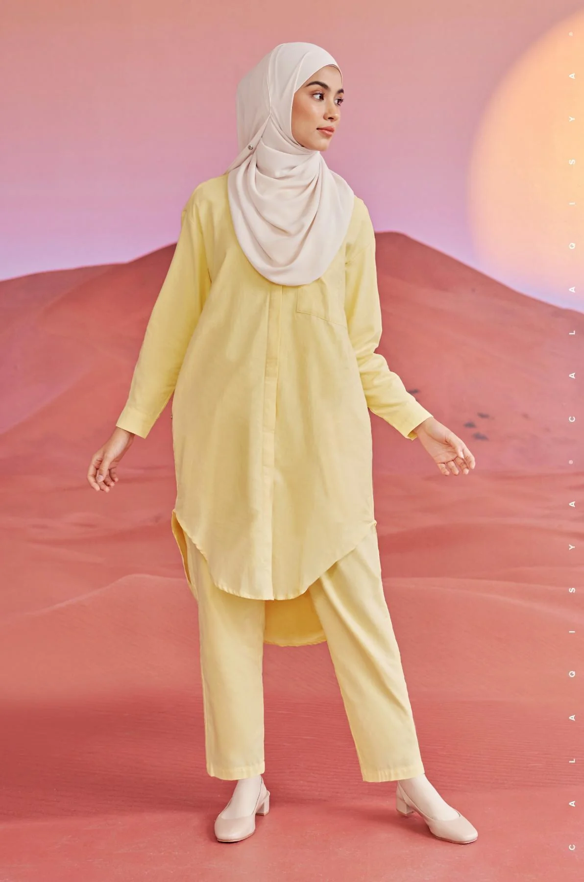 GIGI PANTS IN TENDER YELLOW (FULLY LINED) - Image 2