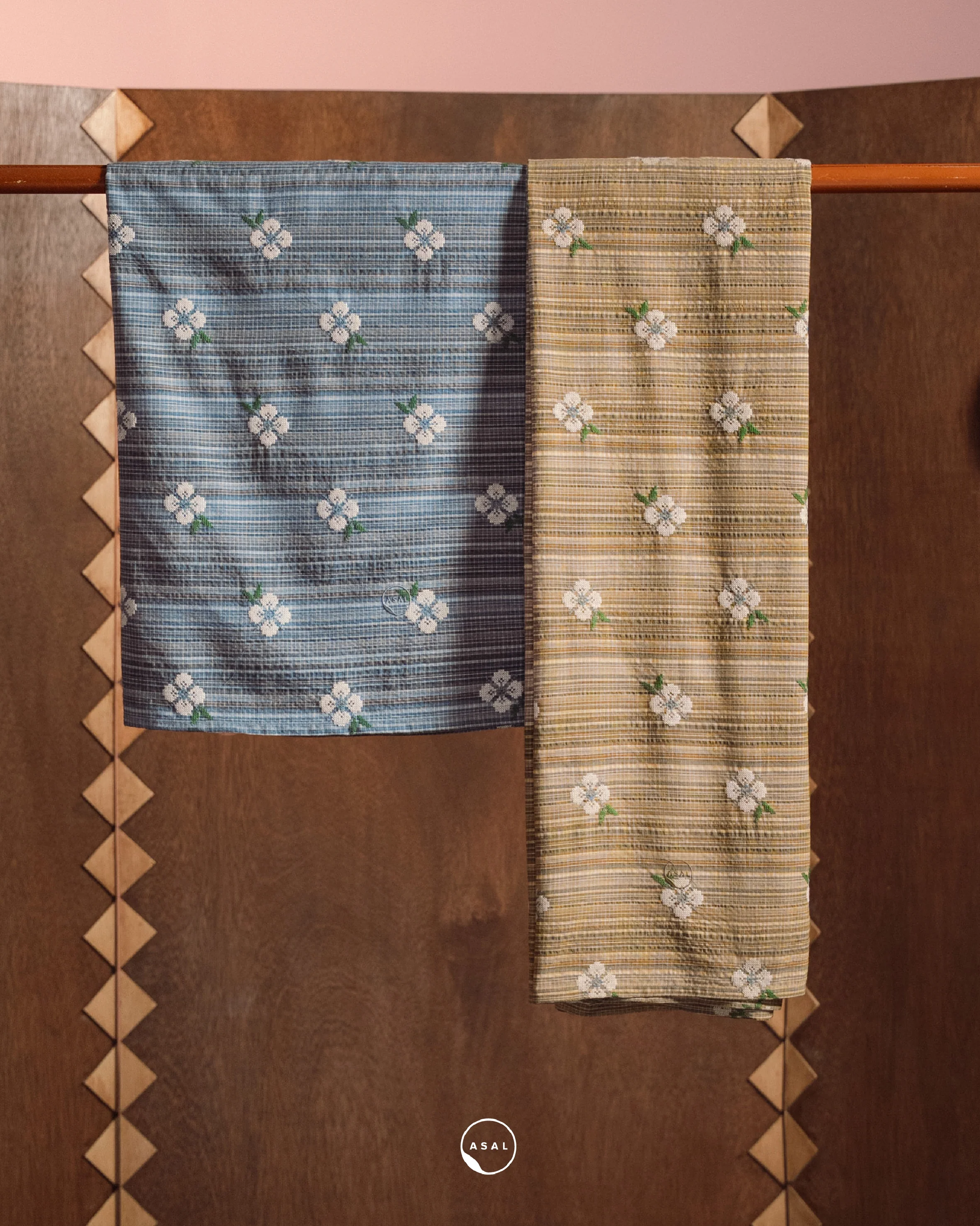GILANG CROSS STITCH (SAMPING) IN BUTTERNUT - Image 4