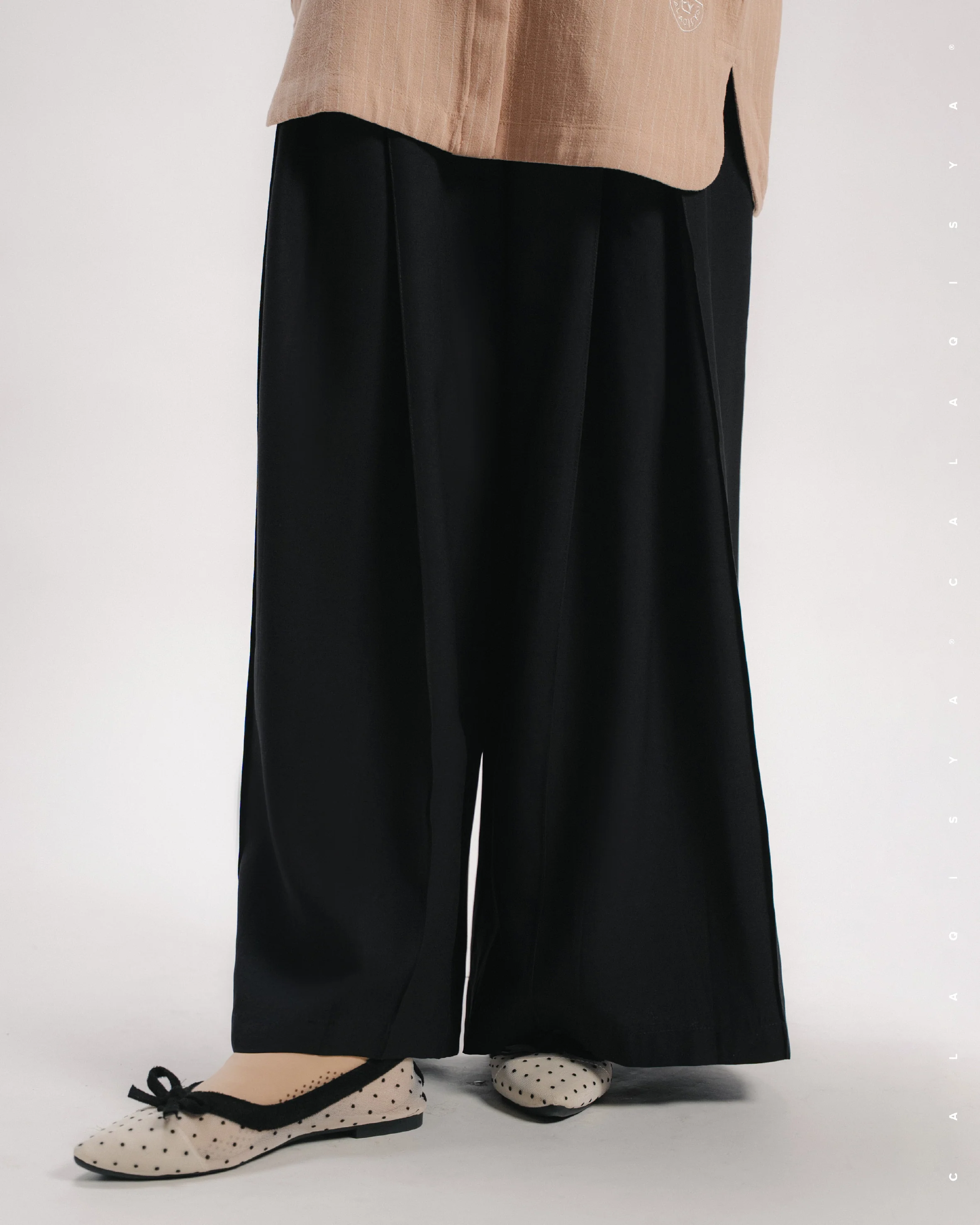 GROVE PANTS IN BLACK - Image 3