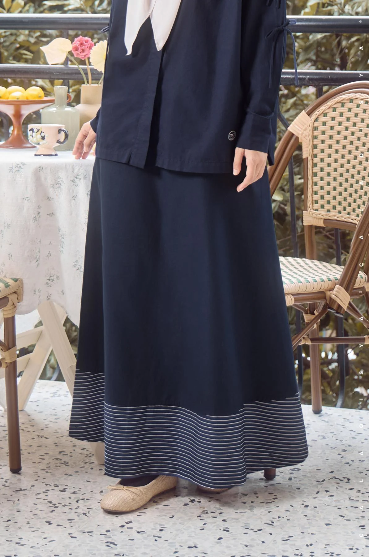 HELLO BOW: ELOISE SKIRT IN PEACOAT