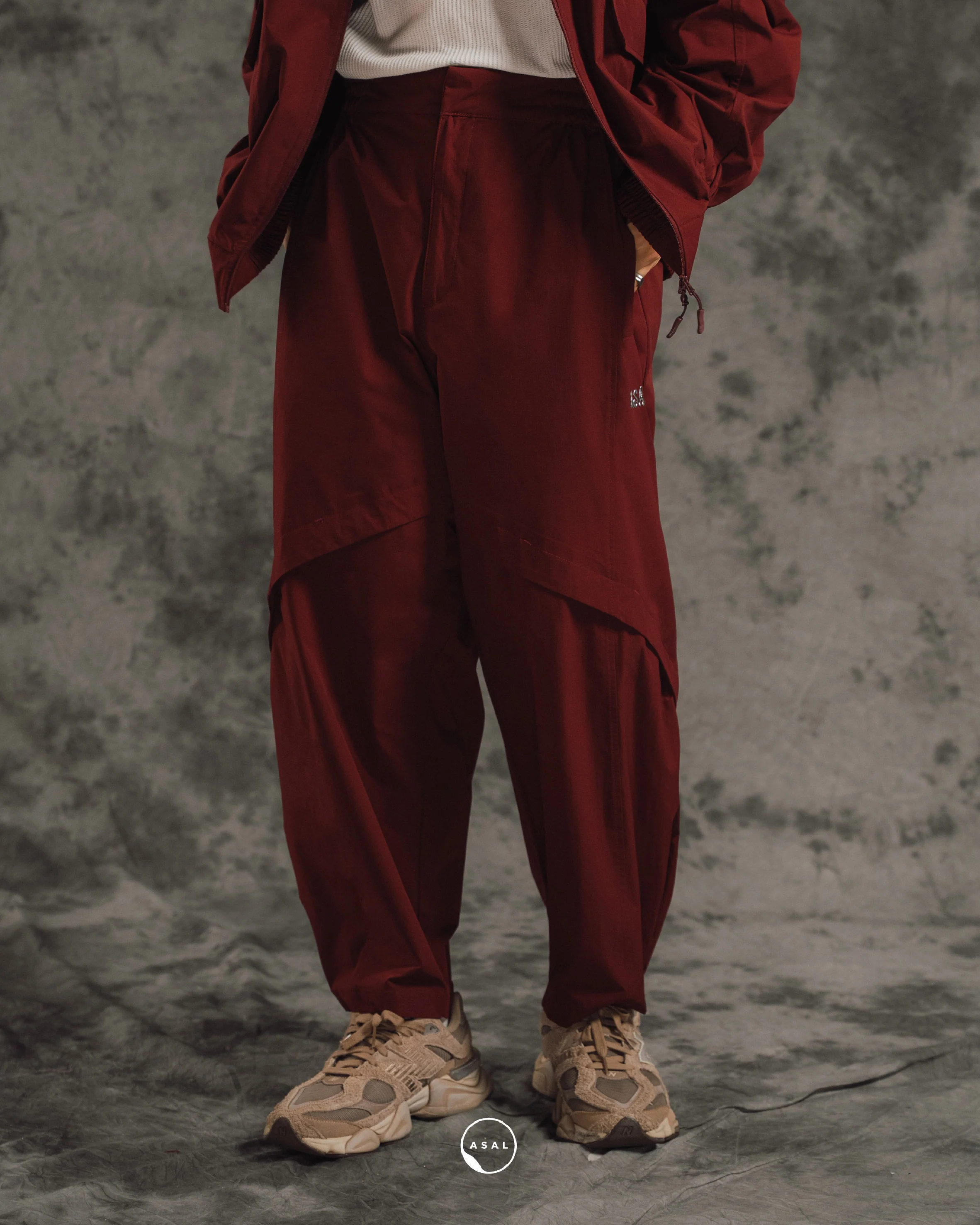 HORIZON PANTS IN TAWNY PORT