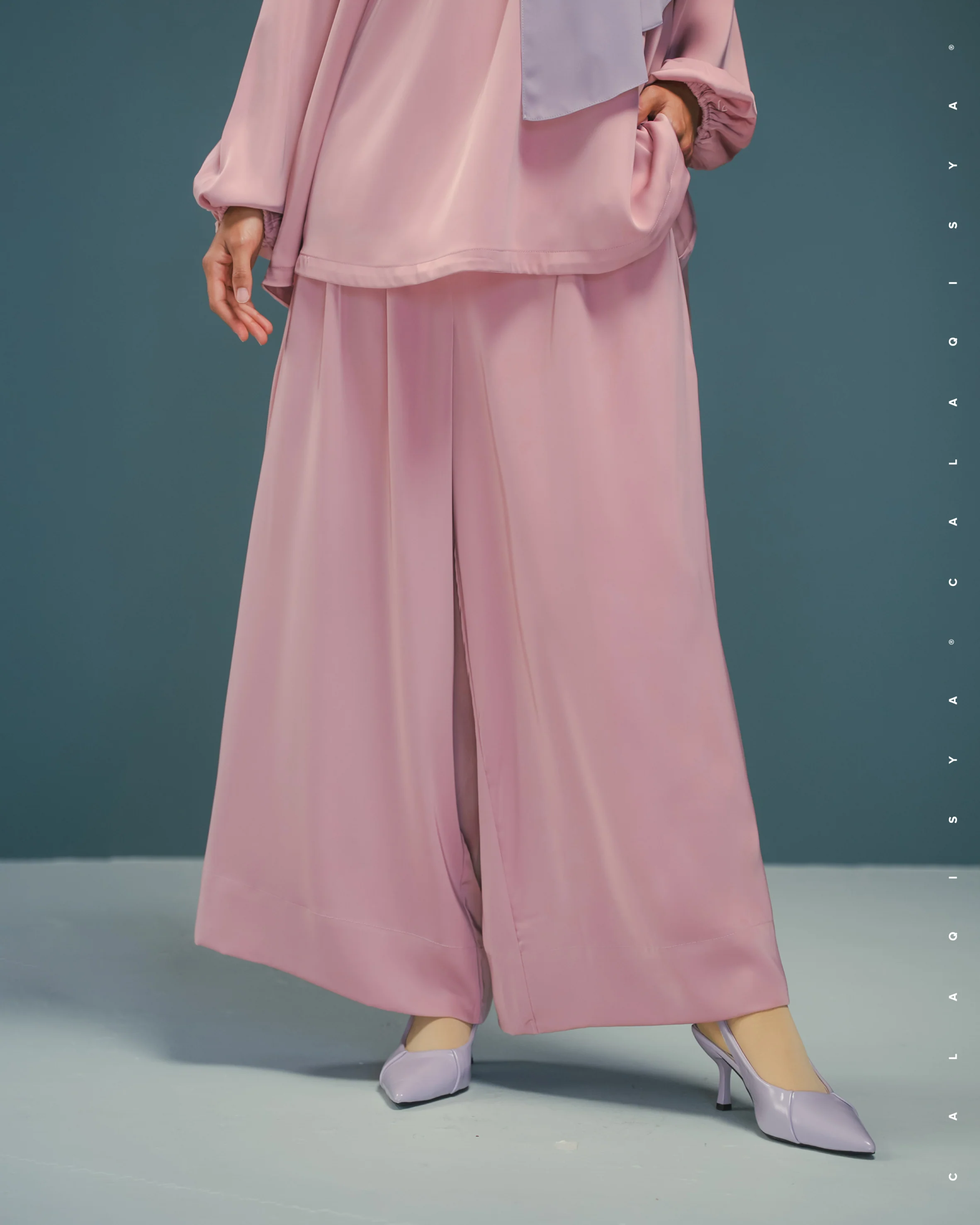 KATE PANTS 2.0 IN CORAL BLUSH - Image 2