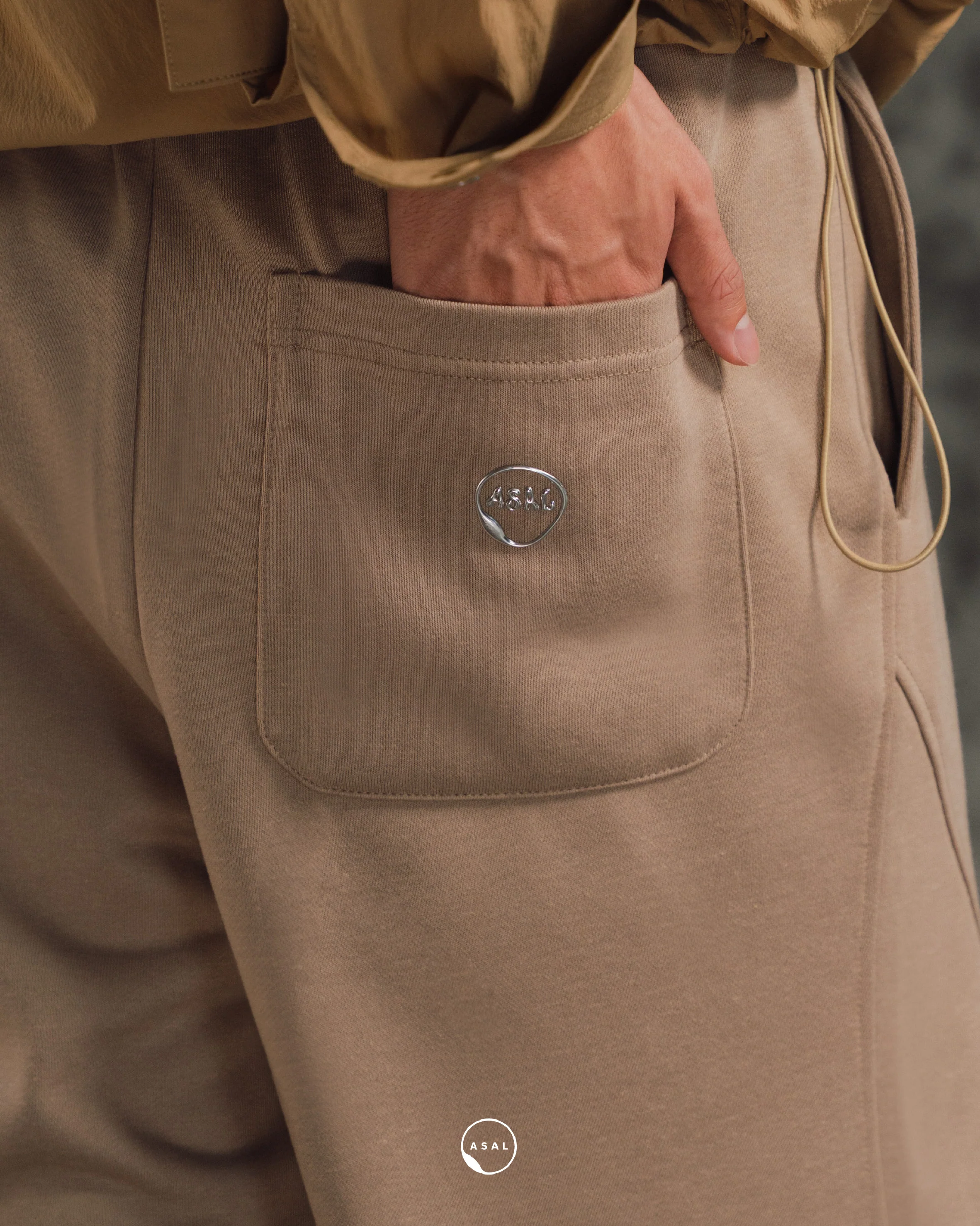 KYO PANTS IN SIMPLY TAUPE - Image 3