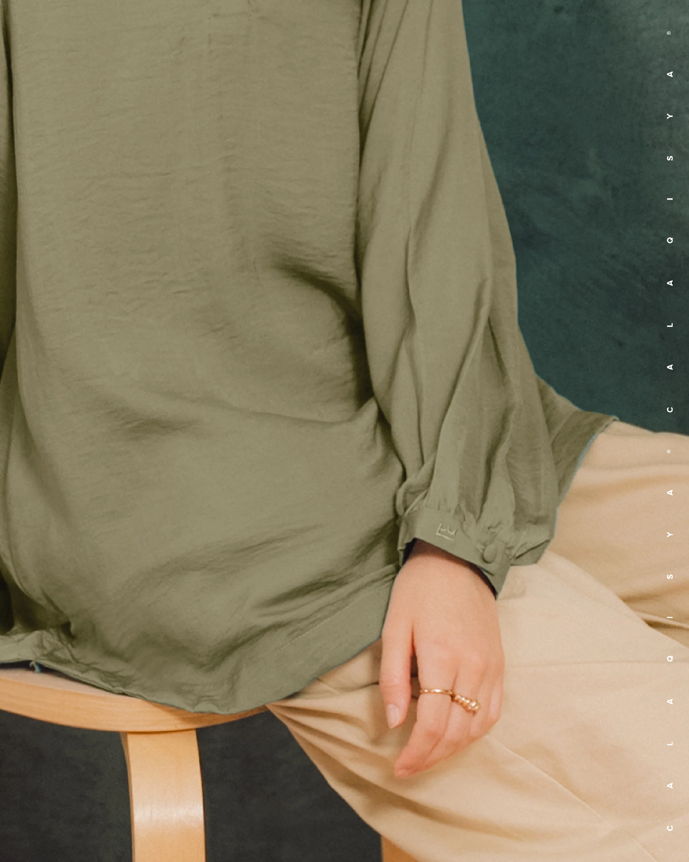 LAUREL BALLOON SLEEVE TOP IN SAGE - Image 3