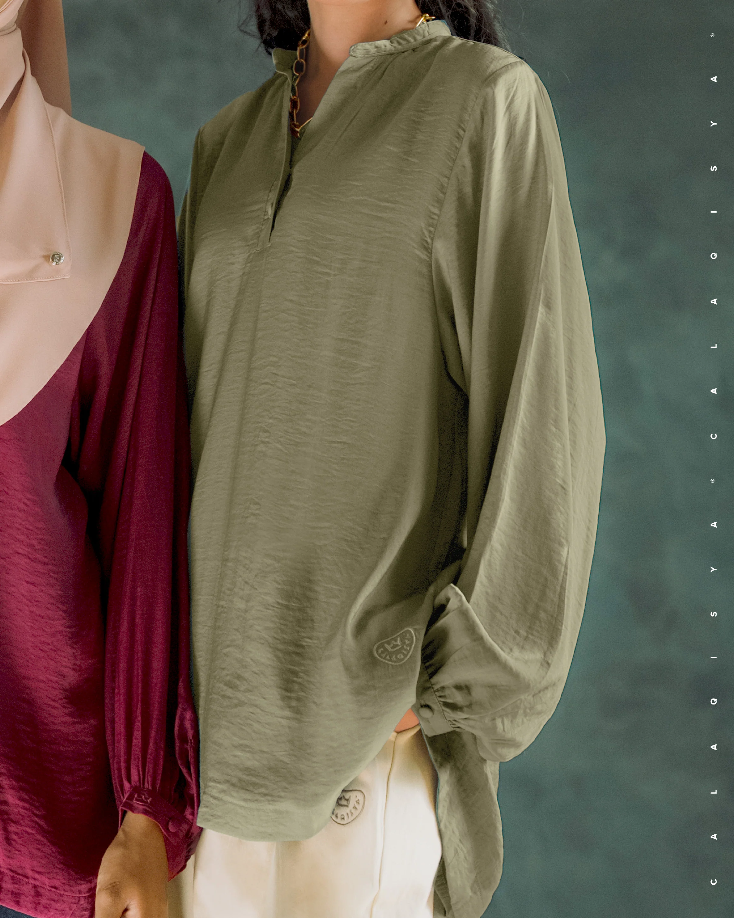 LAUREL BALLOON SLEEVE TOP IN SAGE - Image 4