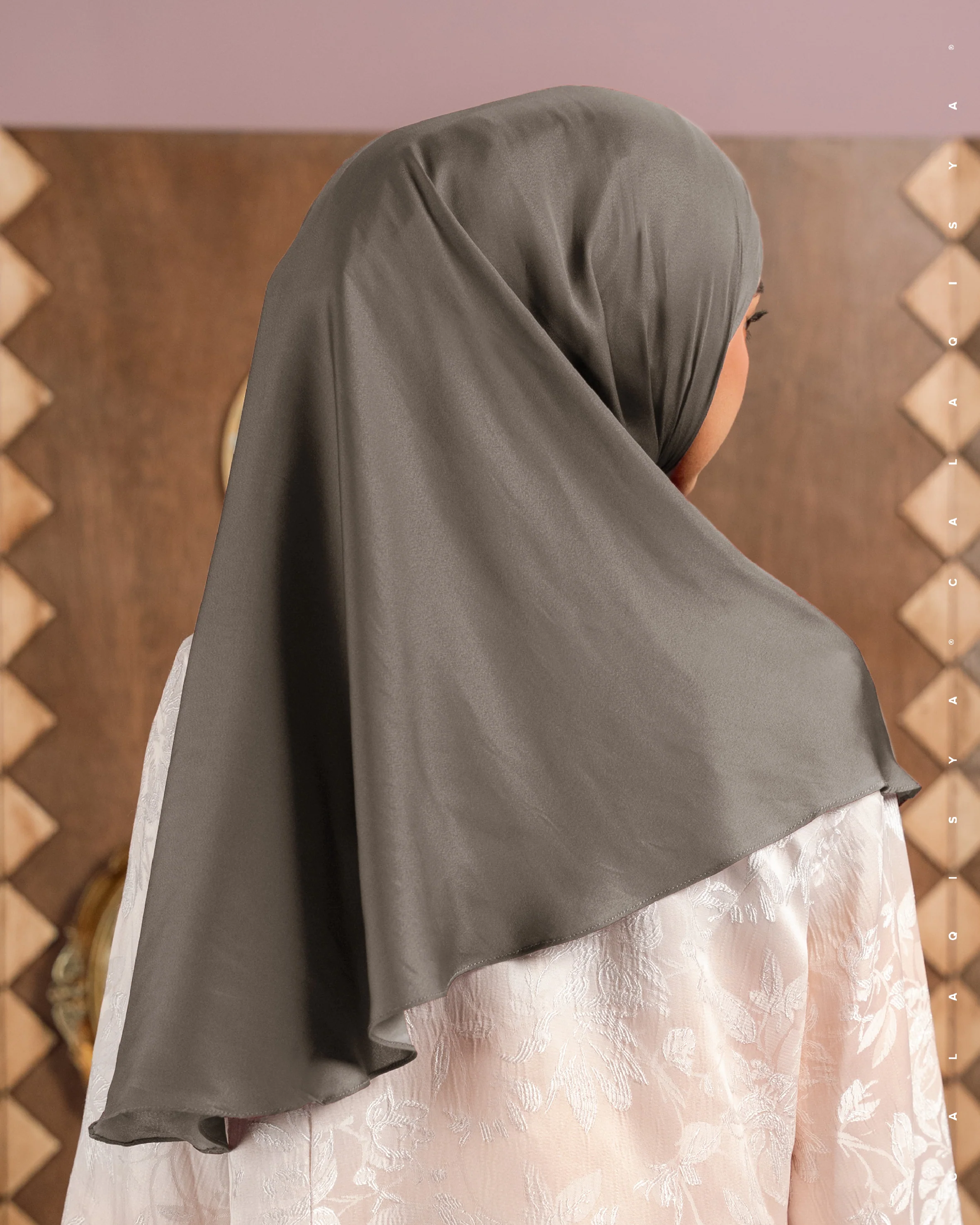 LAUREL TIE BACK UNDERCHIN IN DRIED SAGE - Image 2