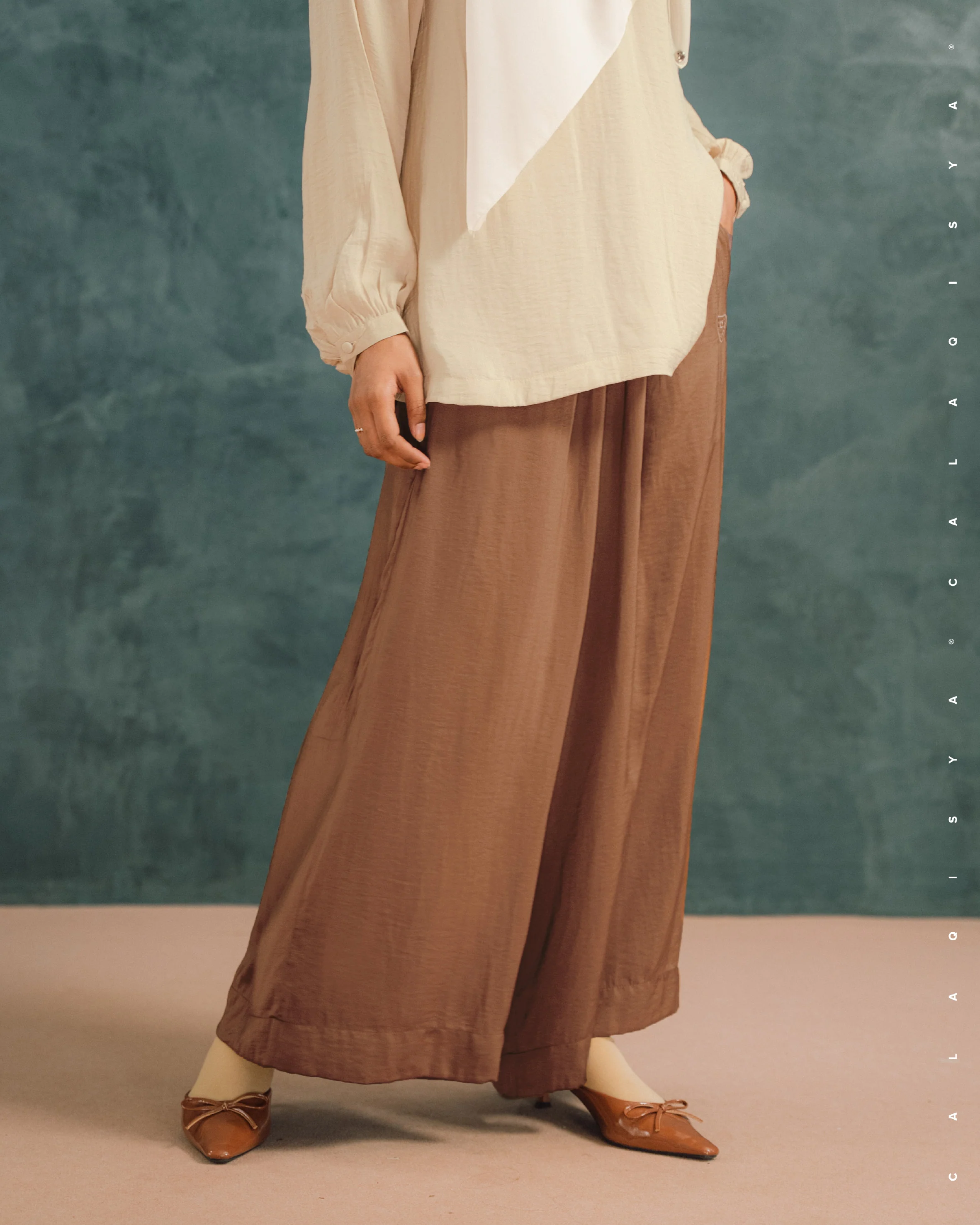 LAUREL WIDE PANTS IN BROWN SUGAR