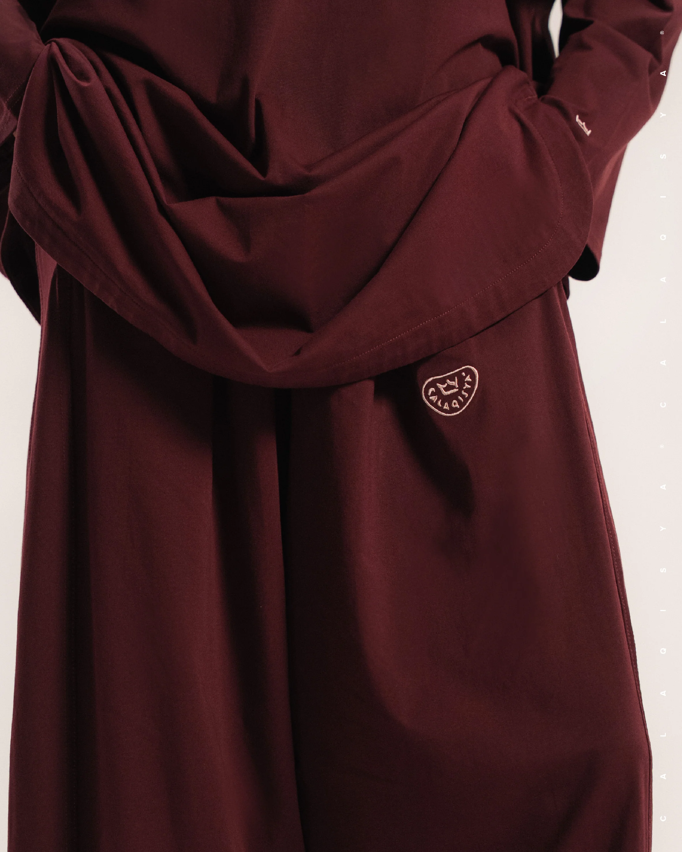 LIGHT COCOON PANTS IN PORT ROYALE - Image 3