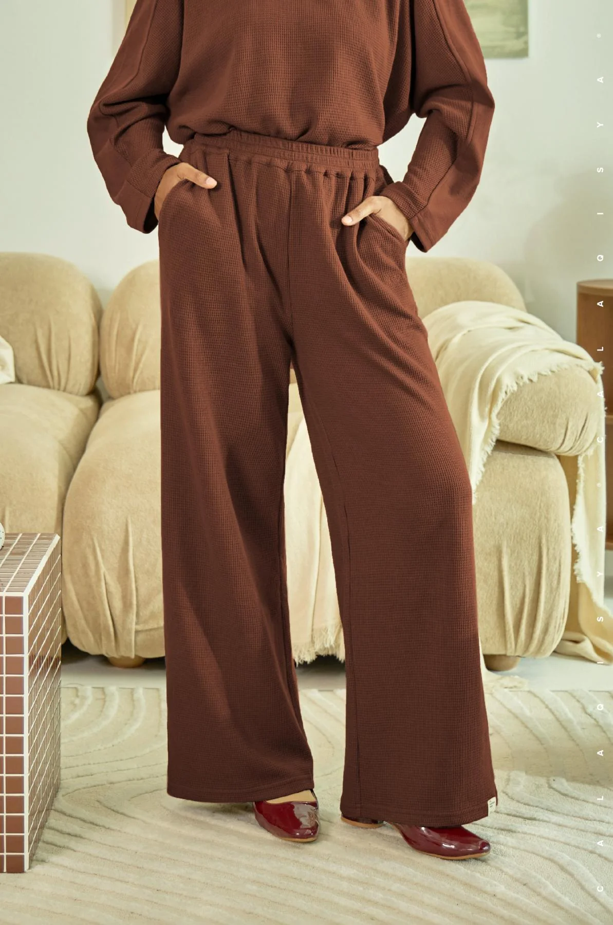 LOON PANTS IN BITTER CHOCOLATE