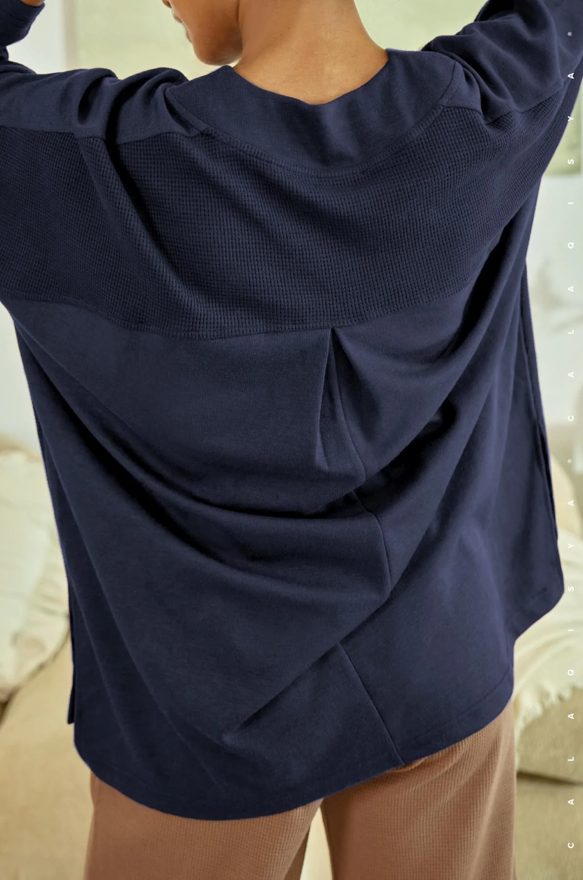 LOON TOP IN MARITIME BLUE