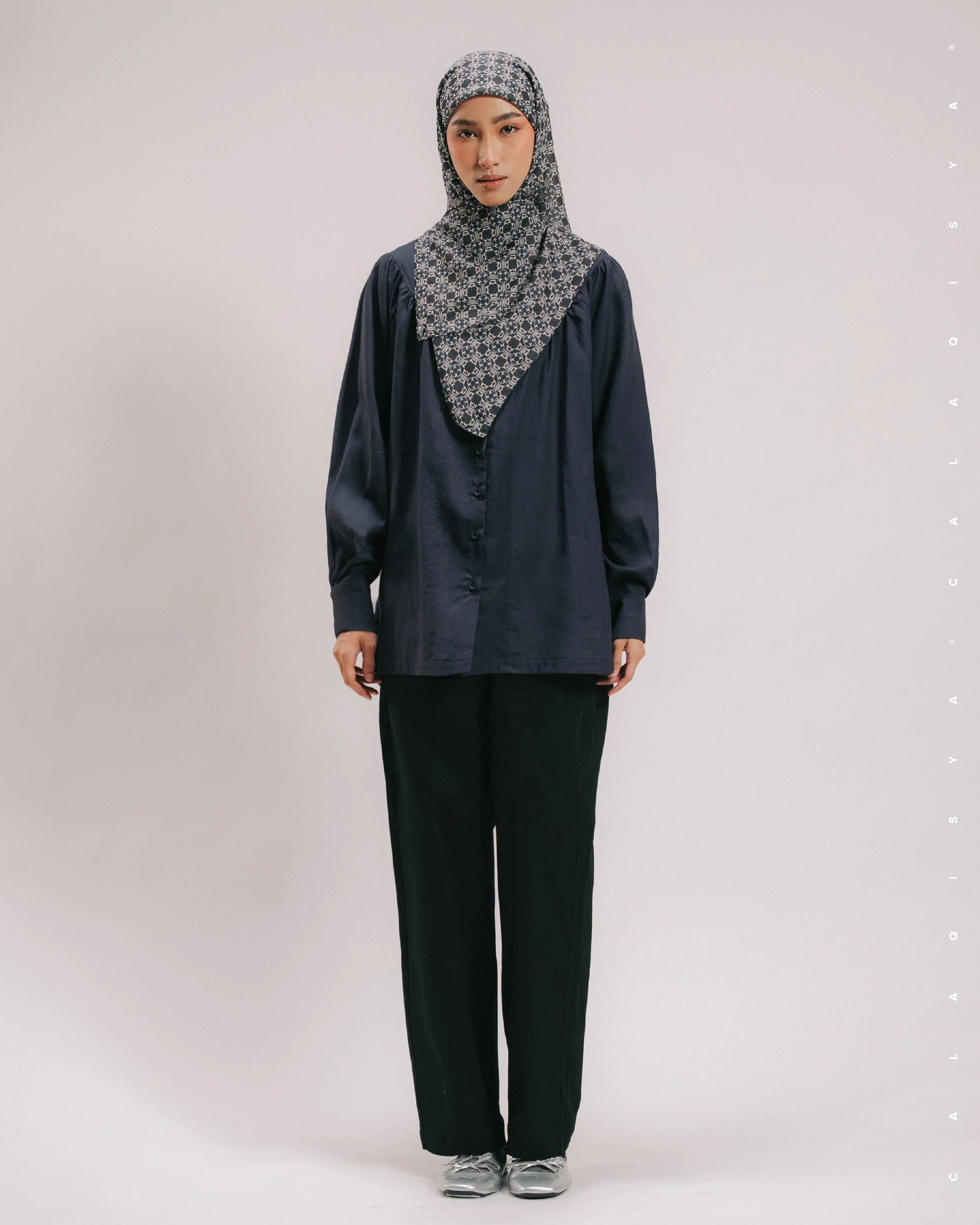 MUFF PANTS IN BLACK