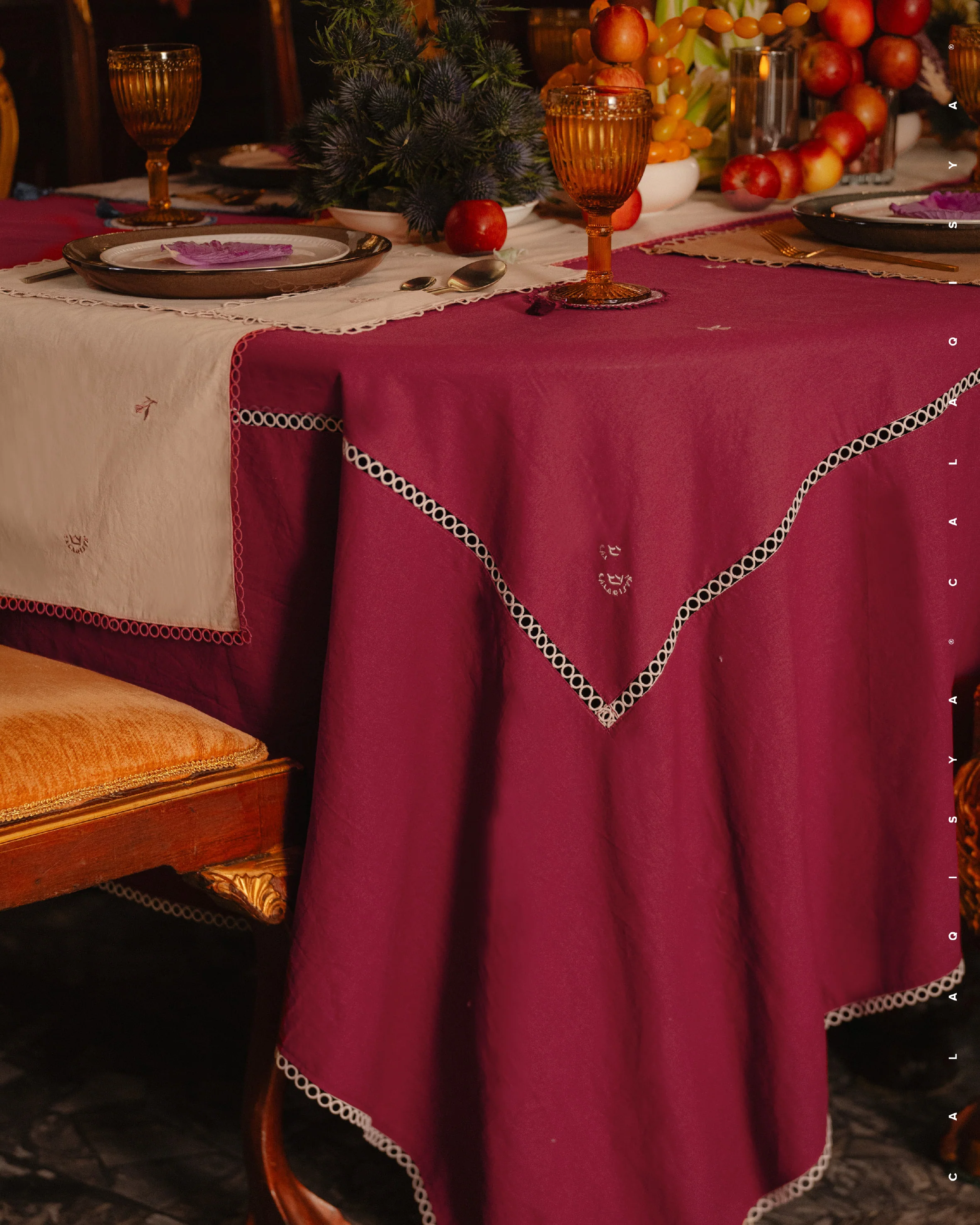 POPPY TABLECLOTH (8 SEATER) IN RUMBA RED - Image 2