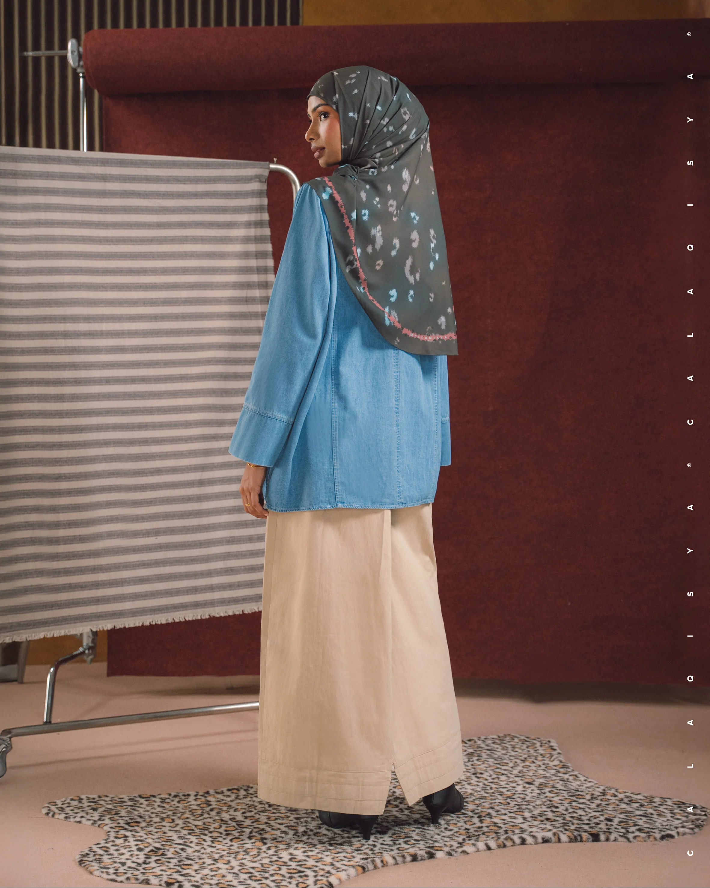 RANCH COOP SKIRT 2.0 IN ALMOND BUFF - Image 2