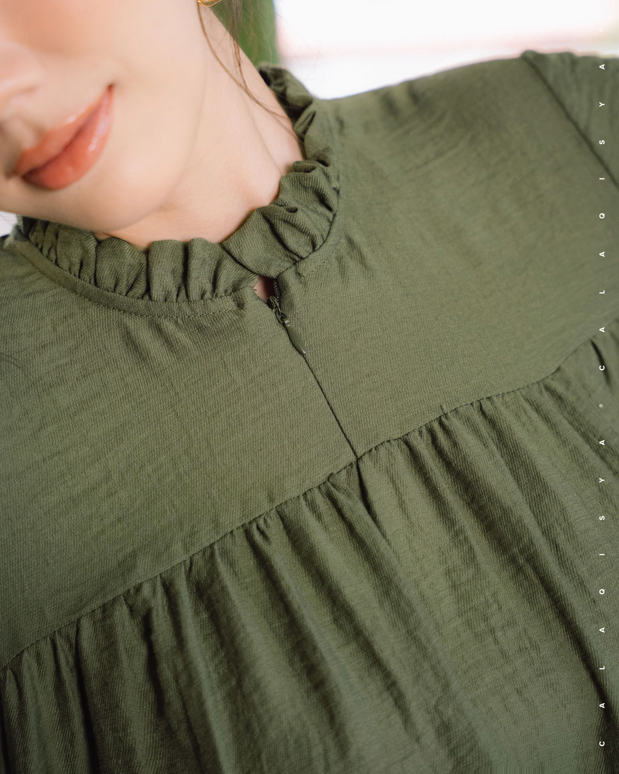 RESORT : ALUN TOP 2.0 IN BURNT OLIVE - Image 3