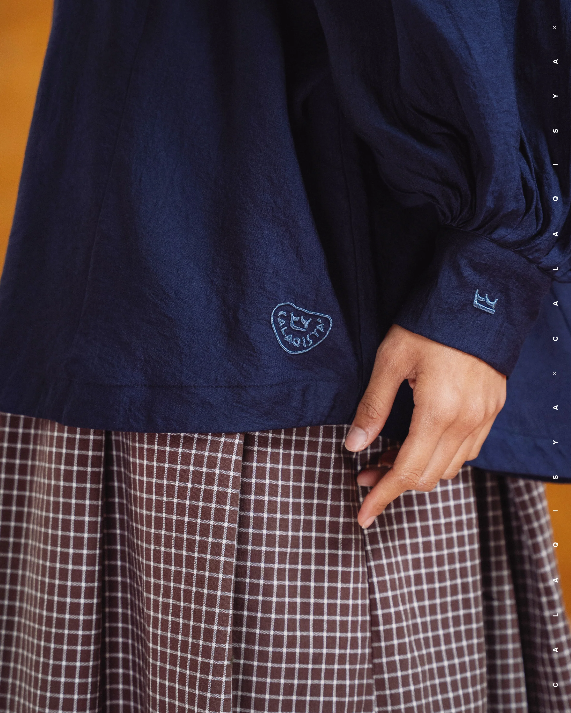 RESORT : GIRI BLOUSE 2.0 IN BARITONE BLUE - Image 3