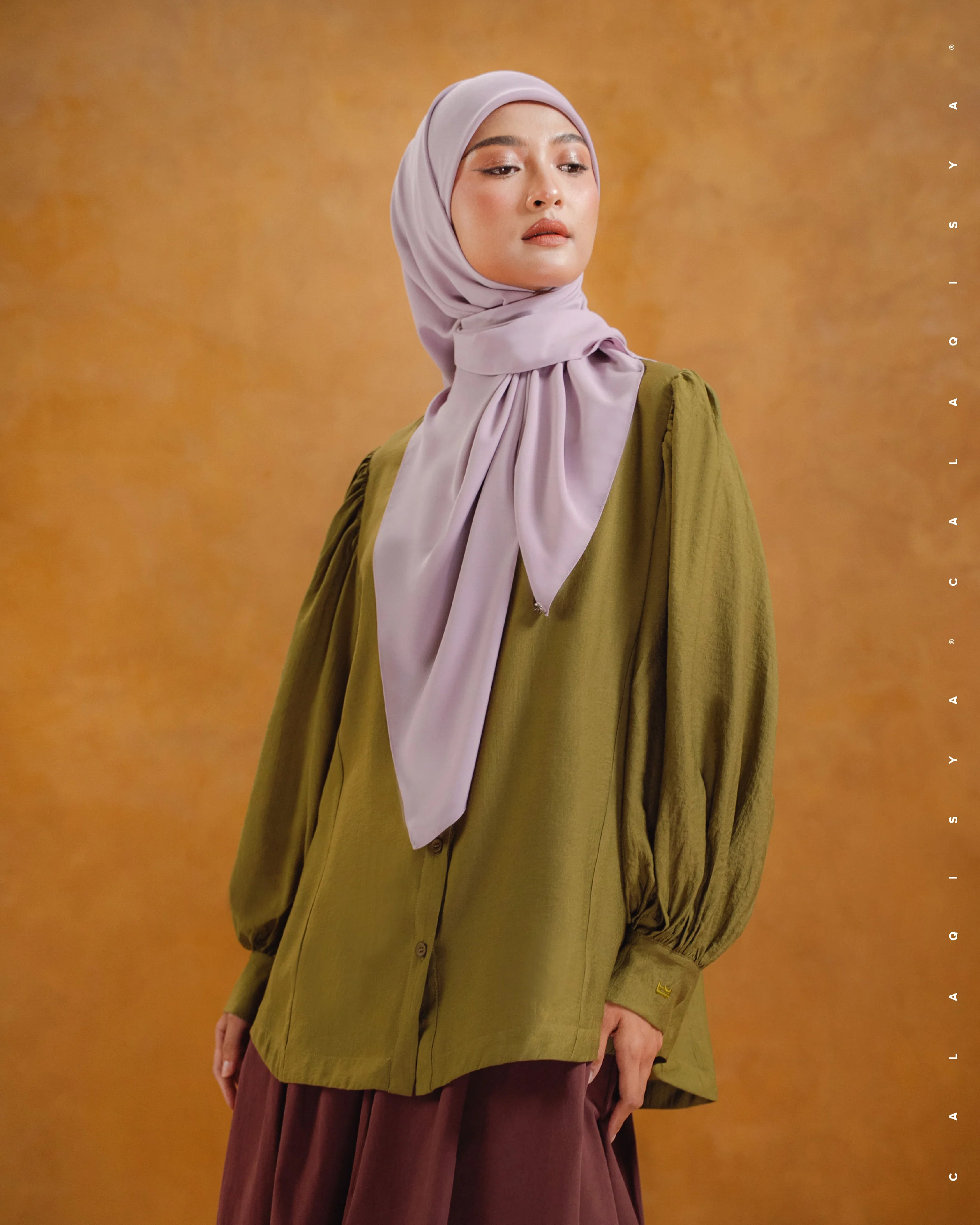 RESORT : GIRI BLOUSE 2.0 IN FIR GREEN